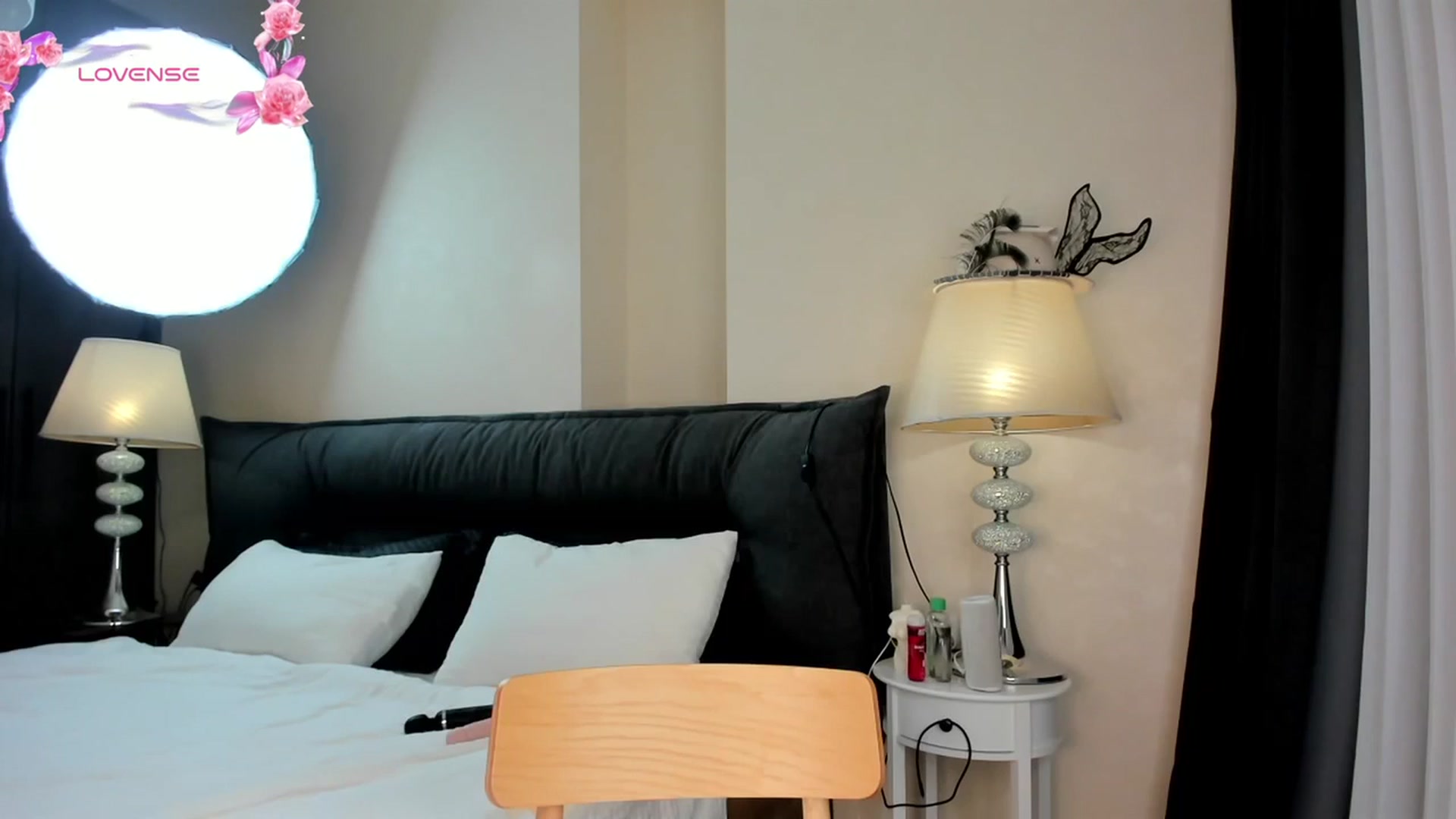 Gallery image thumbnail from AnaStyx's myfreecams stream on, 01/25/2026, 15:17 image 8 of 20