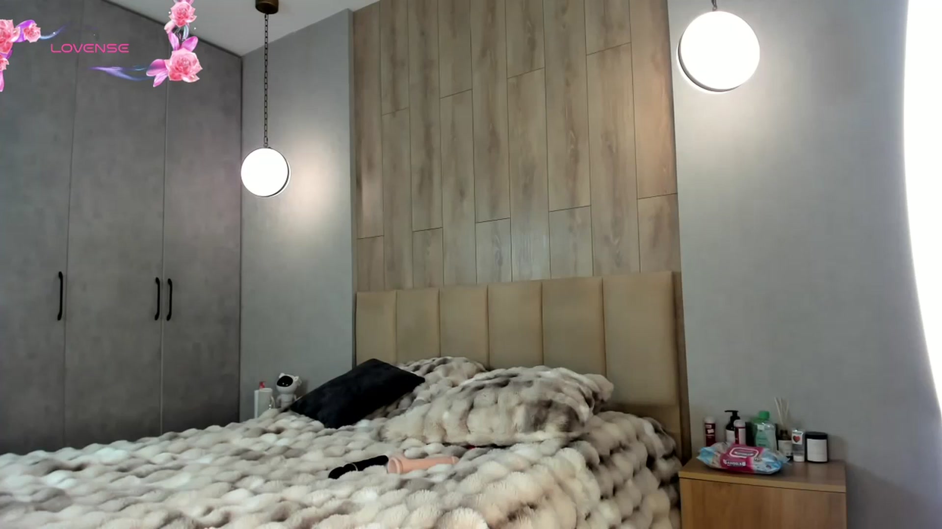Gallery image thumbnail from AnaStyx's myfreecams stream on, 02/09/2026, 15:37 image 17 of 20