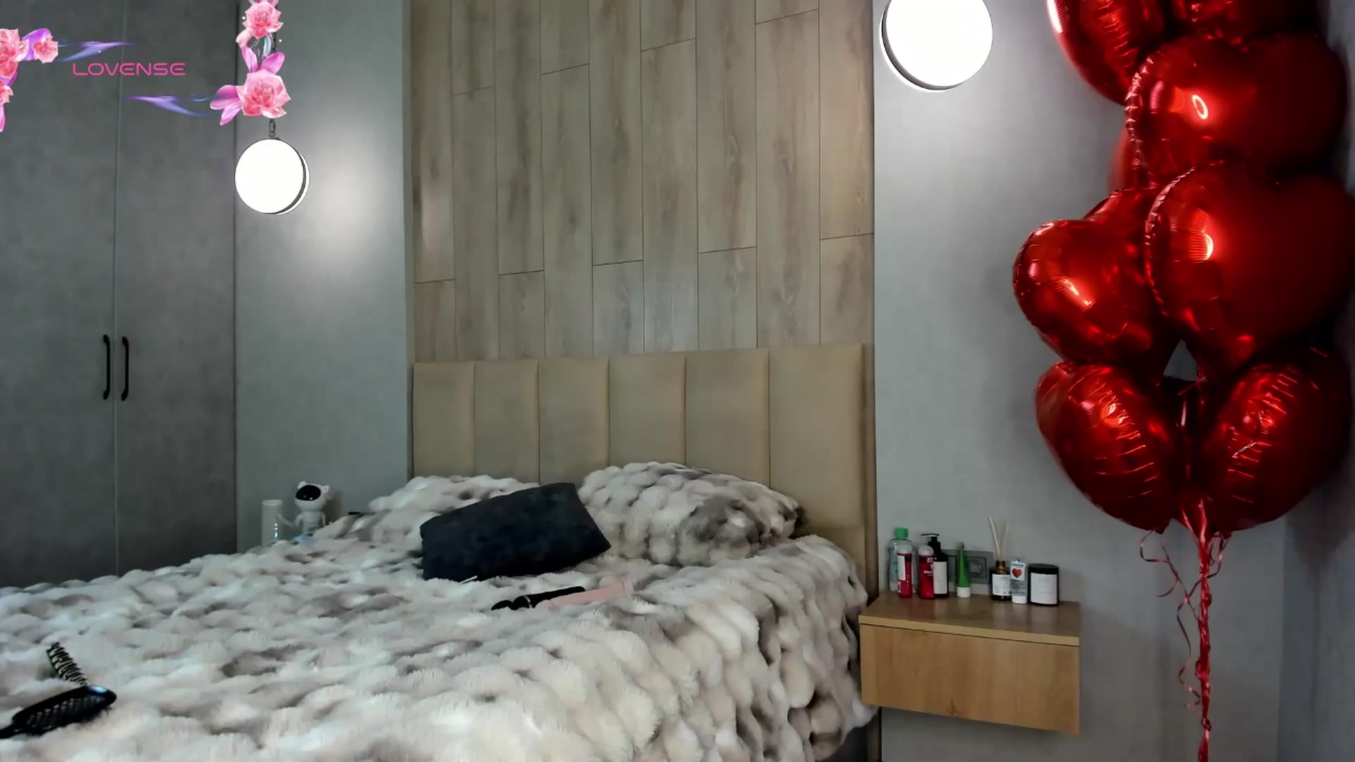 Gallery image thumbnail from AnaStyx's myfreecams stream on, 02/15/2026, 15:40 image 14 of 20