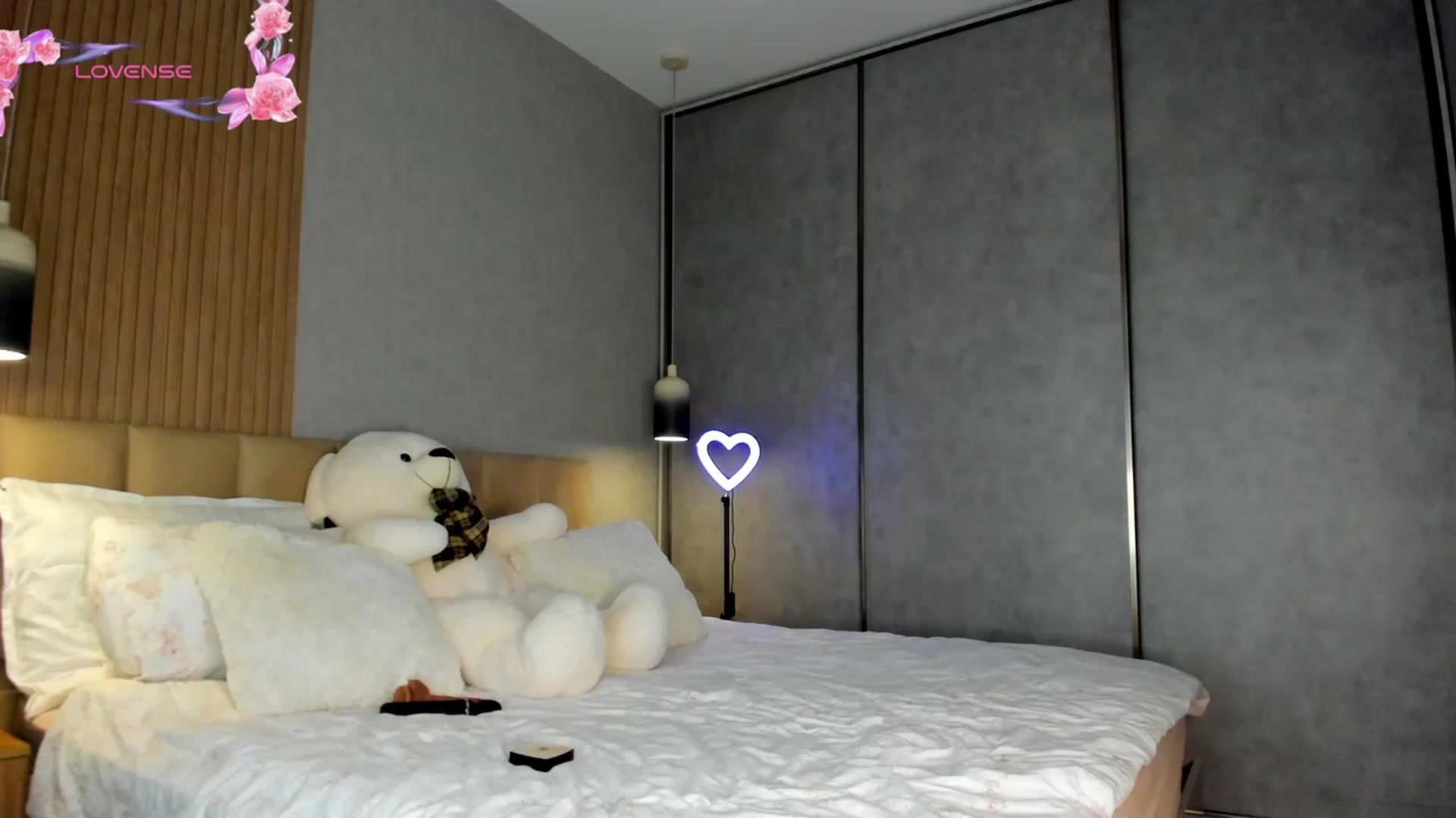 Gallery image thumbnail from AnaStyx's myfreecams stream on, 03/04/2026, 12:14 image 11 of 20