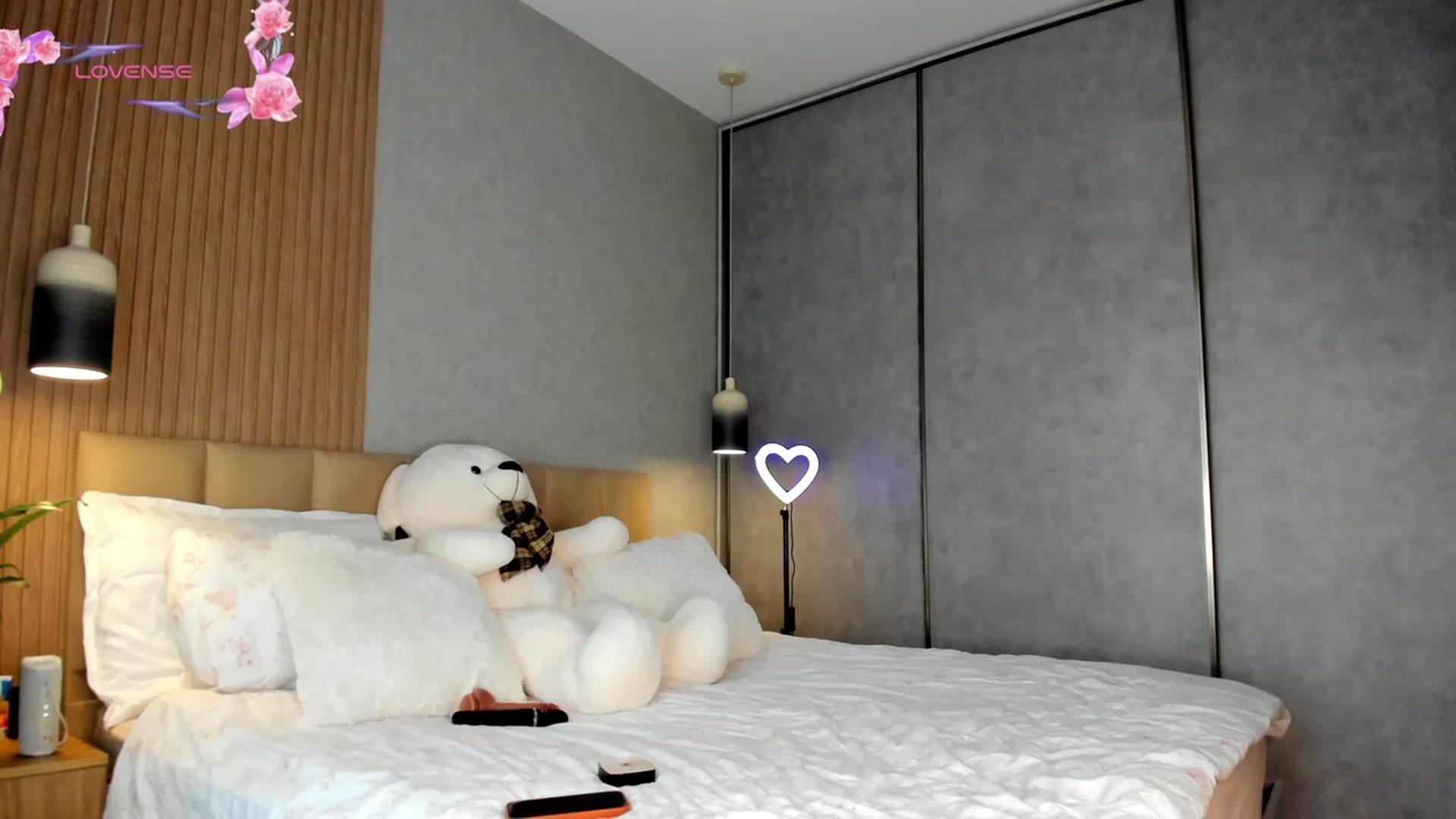 Gallery image thumbnail from AnaStyx's myfreecams stream on, 03/04/2026, 12:14 image 2 of 20
