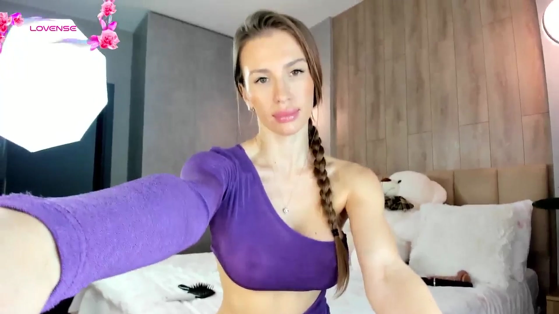 Gallery image thumbnail from AnaStyx's myfreecams stream on, 03/16/2026, 11:06 image 17 of 20