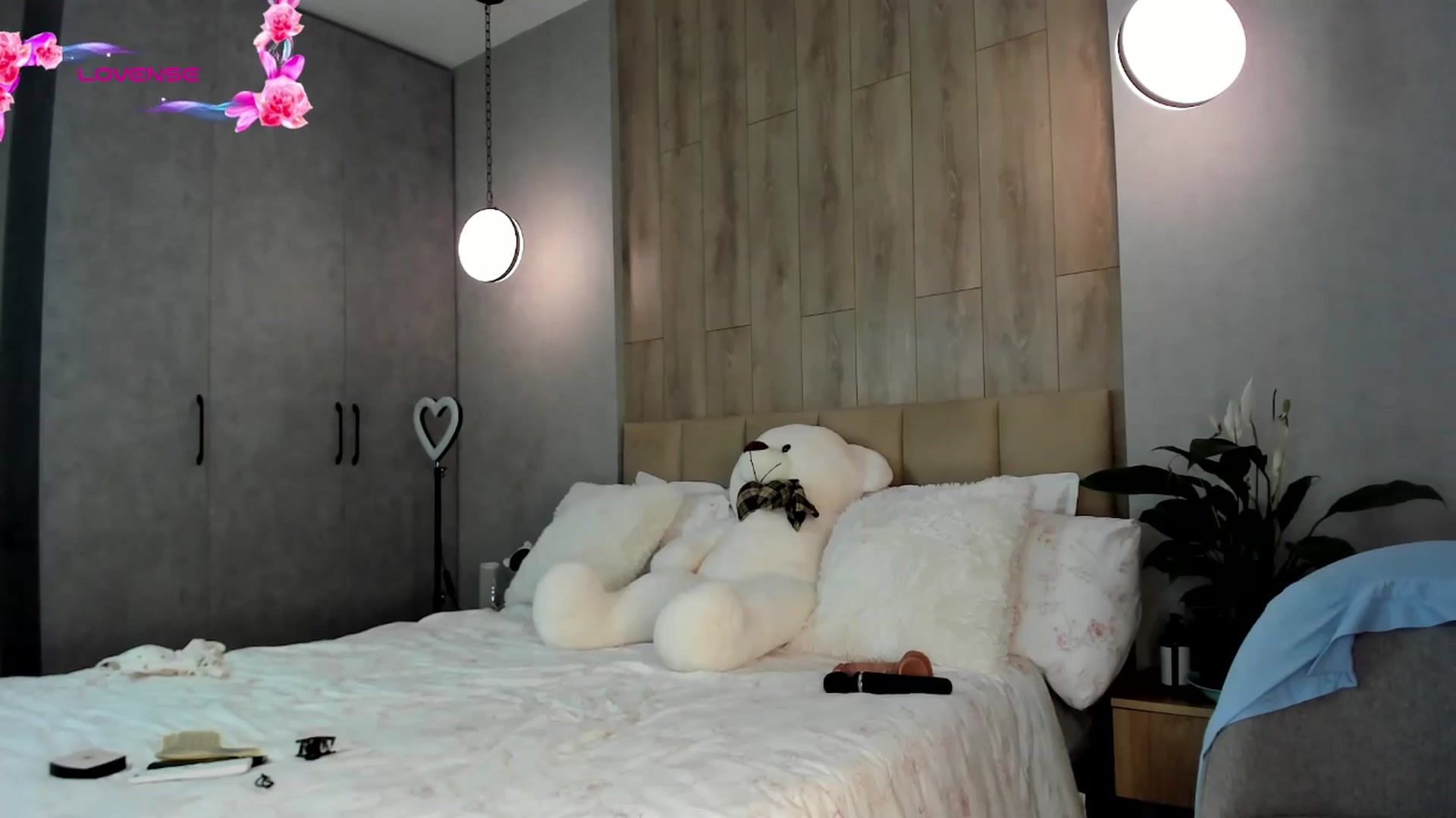 Gallery image thumbnail from AnaStyx's myfreecams stream on, 03/18/2026, 15:41 image 10 of 20