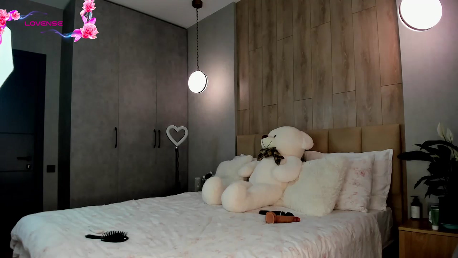 Gallery image thumbnail from AnaStyx's myfreecams stream on, 03/21/2026, 15:36 image 15 of 20