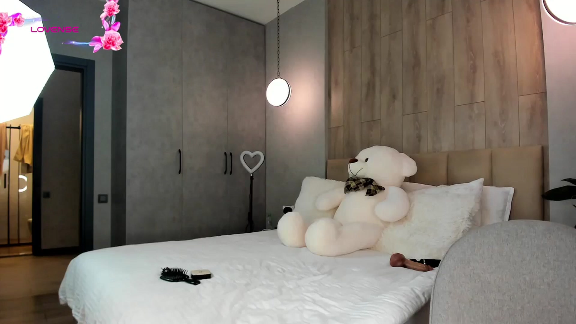 Gallery image thumbnail from AnaStyx's myfreecams stream on, 03/31/2026, 13:39 image 18 of 20