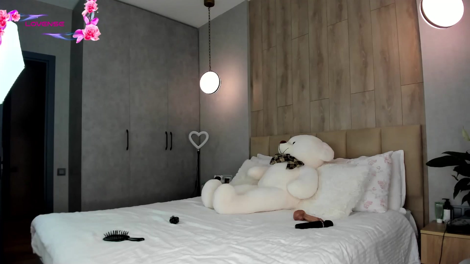 Gallery image thumbnail from AnaStyx's myfreecams stream on, 04/04/2026, 12:34 image 6 of 20