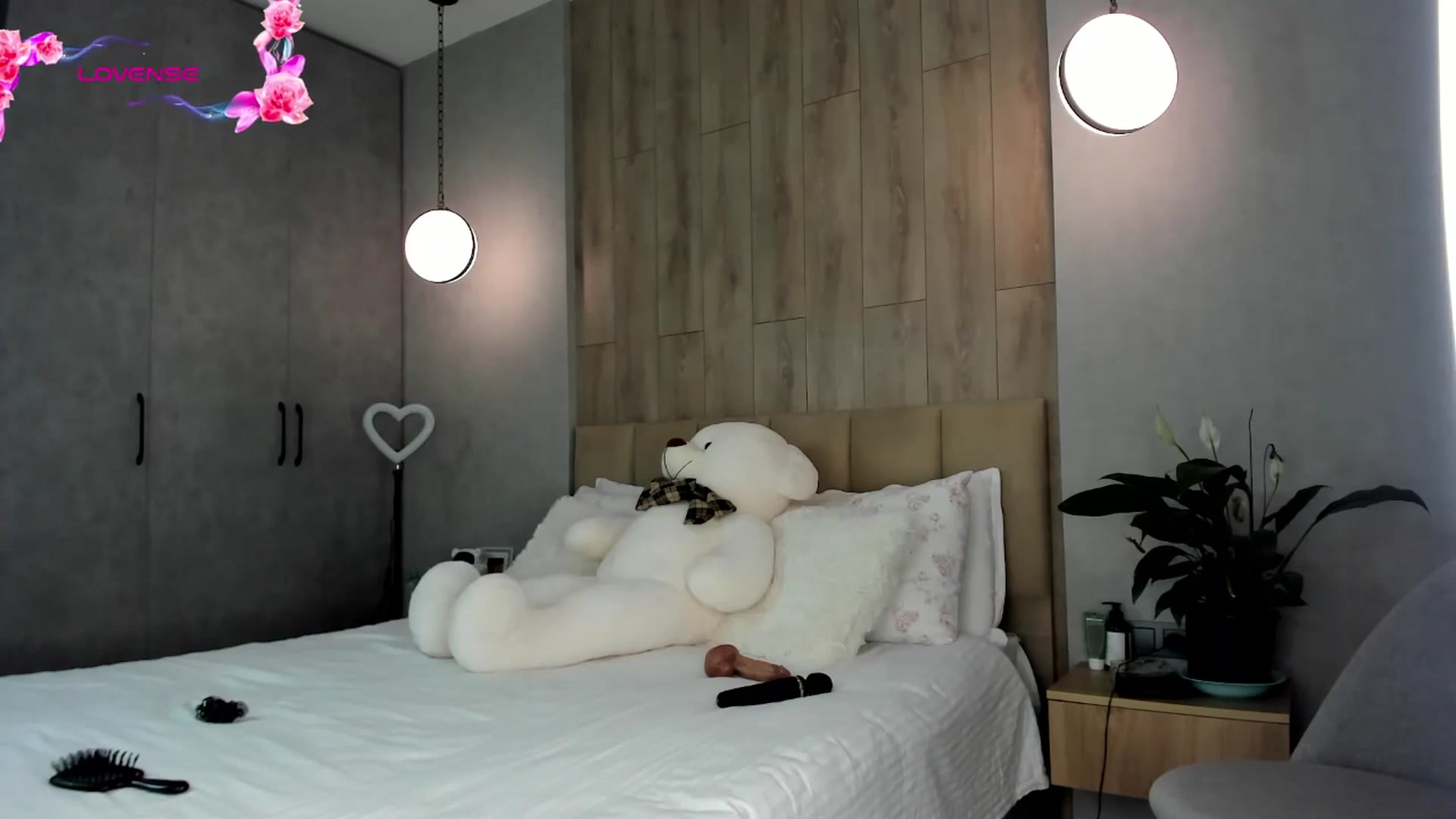 Gallery image thumbnail from AnaStyx's myfreecams stream on, 04/04/2026, 13:31 image 14 of 20