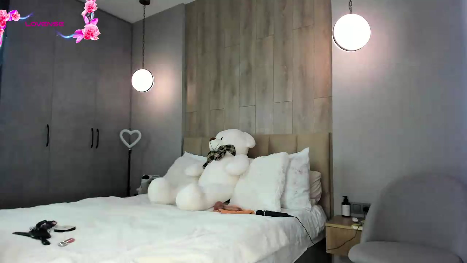 Gallery image thumbnail from AnaStyx's myfreecams stream on, 07/12/2026, 13:38 image 5 of 20