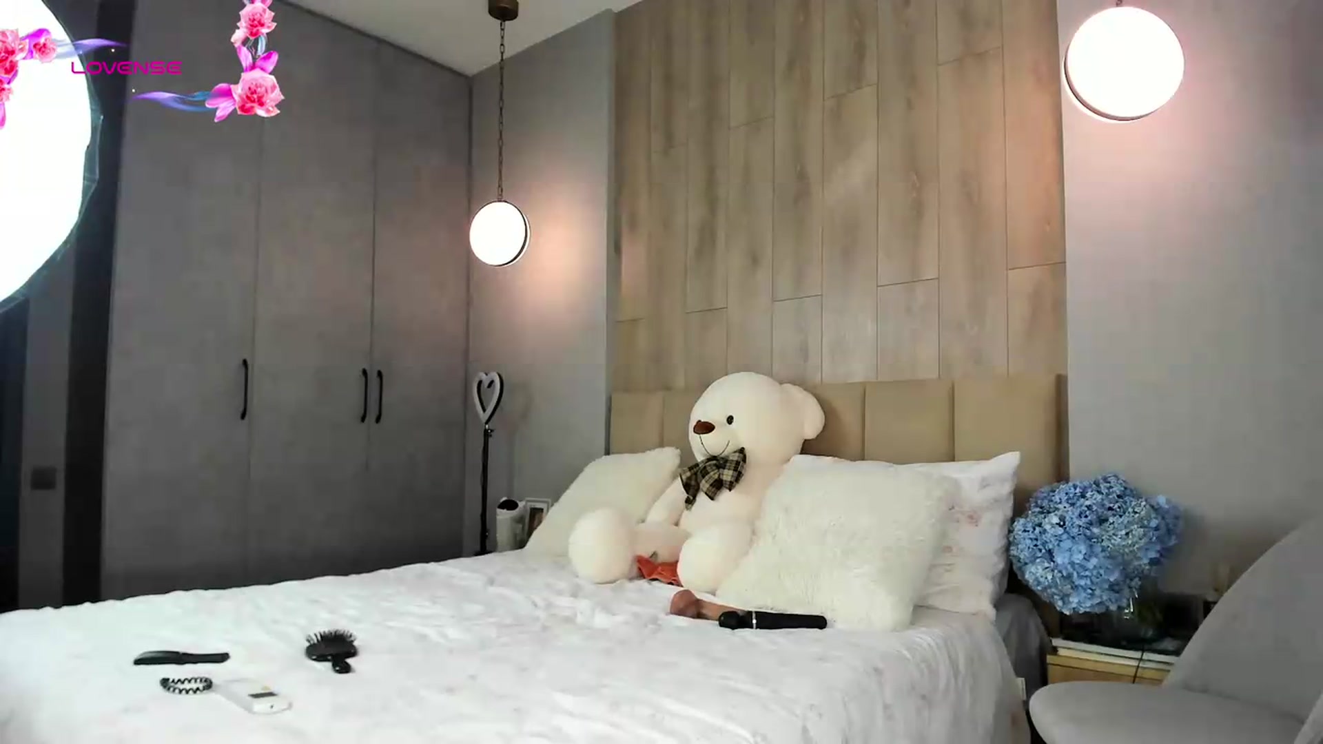 Gallery image thumbnail from AnaStyx's myfreecams stream on, 07/16/2026, 14:44 image 8 of 20