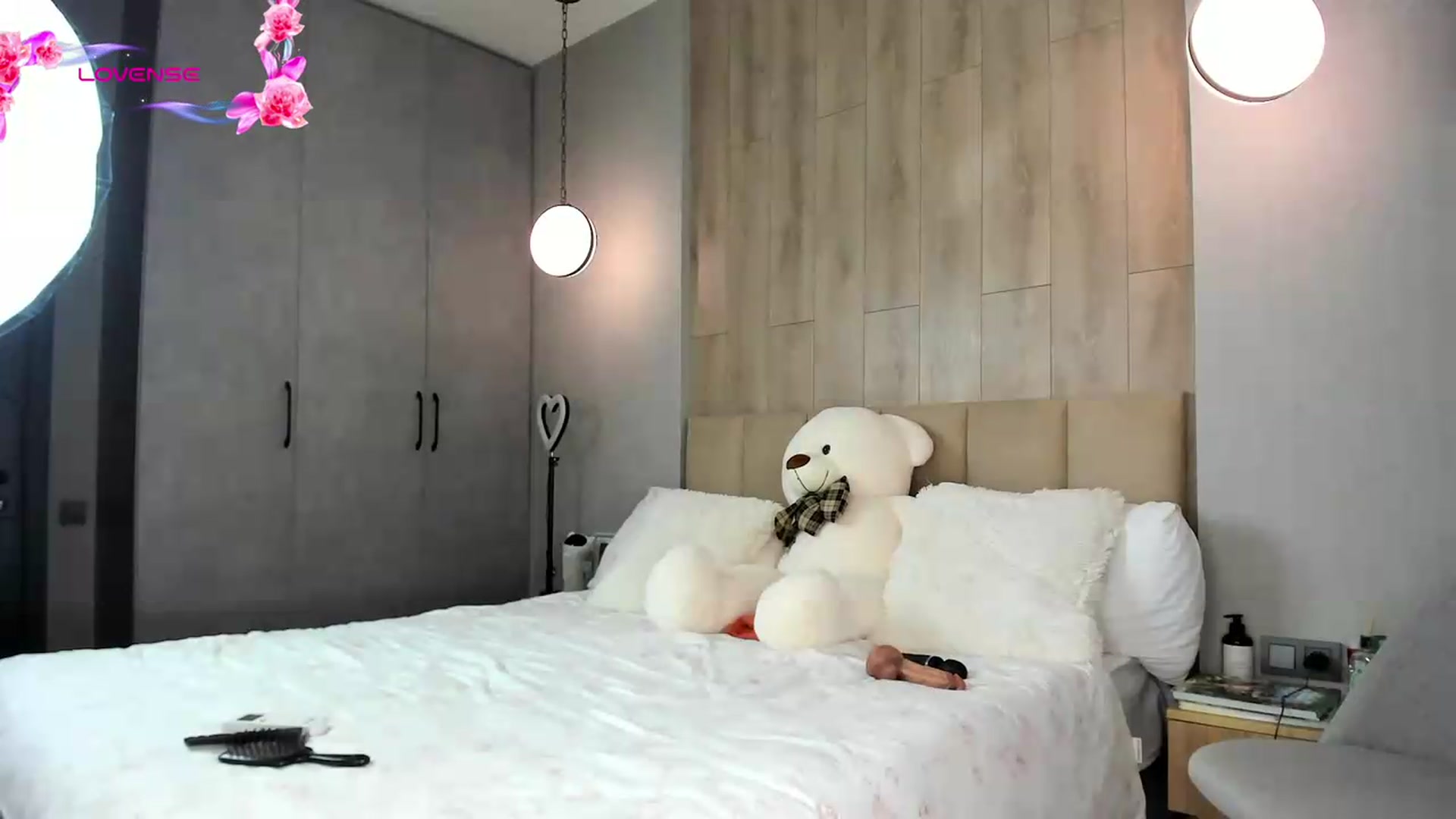 Gallery image thumbnail from AnaStyx's myfreecams stream on, 07/17/2026, 16:07 image 4 of 20