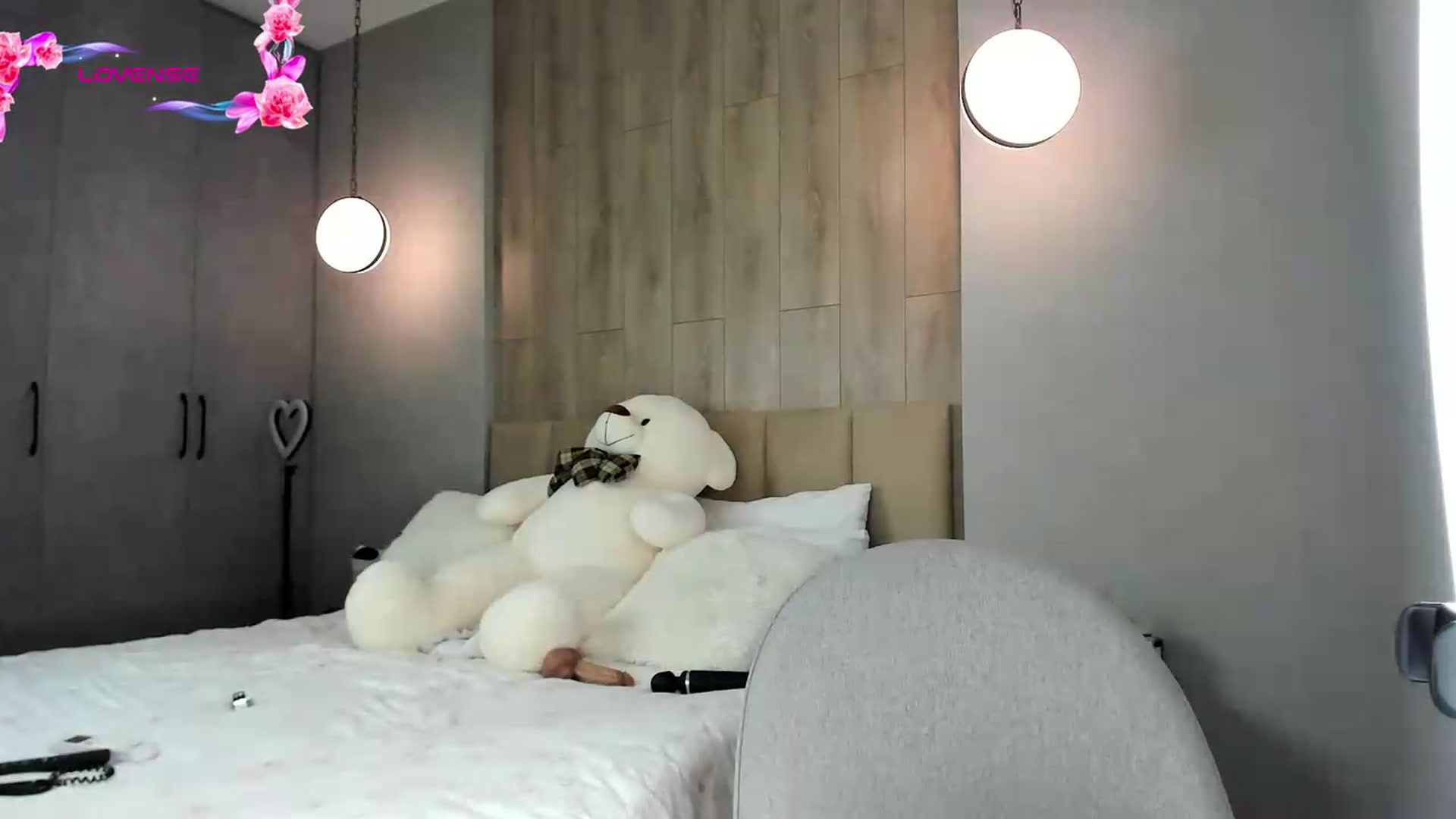 Gallery image thumbnail from AnaStyx's myfreecams stream on, 07/20/2026, 13:05 image 13 of 20