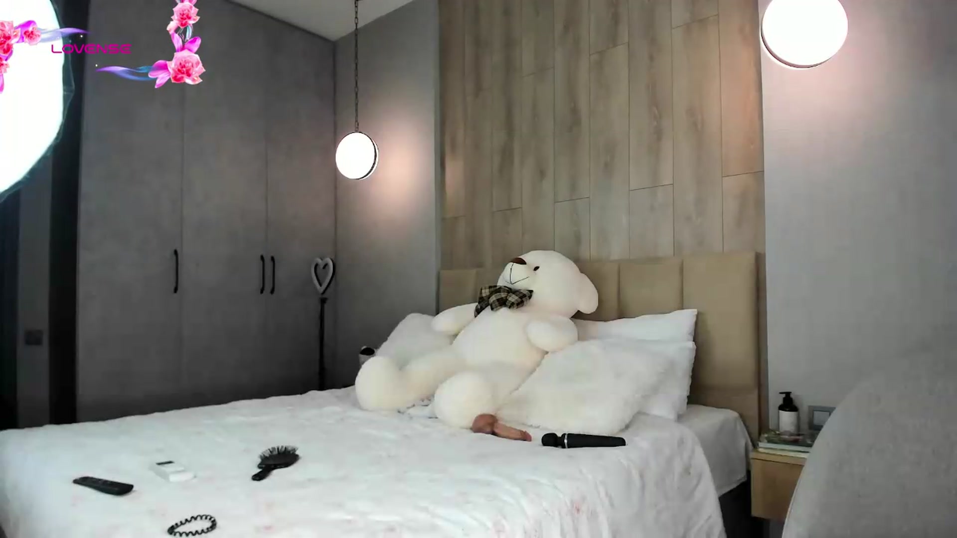 Gallery image thumbnail from AnaStyx's myfreecams stream on, 07/20/2026, 14:16 image 10 of 20