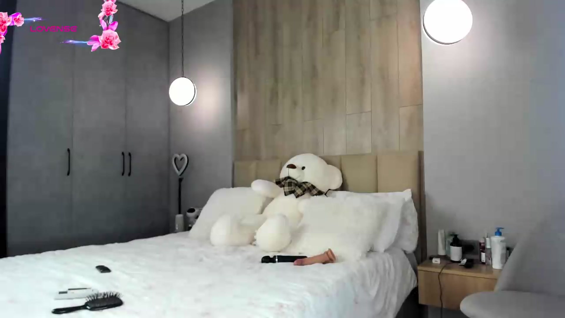 Gallery image thumbnail from AnaStyx's myfreecams stream on, 08/12/2026, 16:01 image 20 of 20