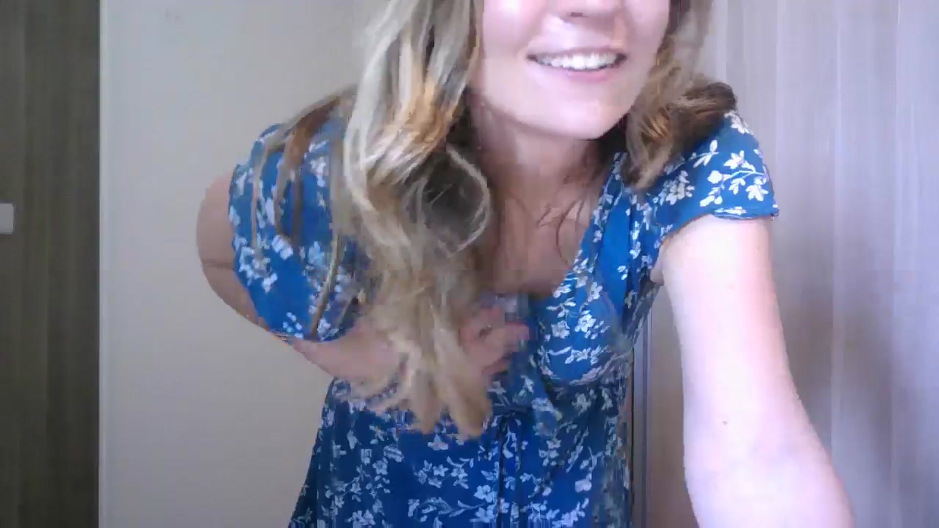 Gallery image thumbnail from Ana_Alexis's myfreecams stream on, 06/27/2024, 14:18 image 20 of 20