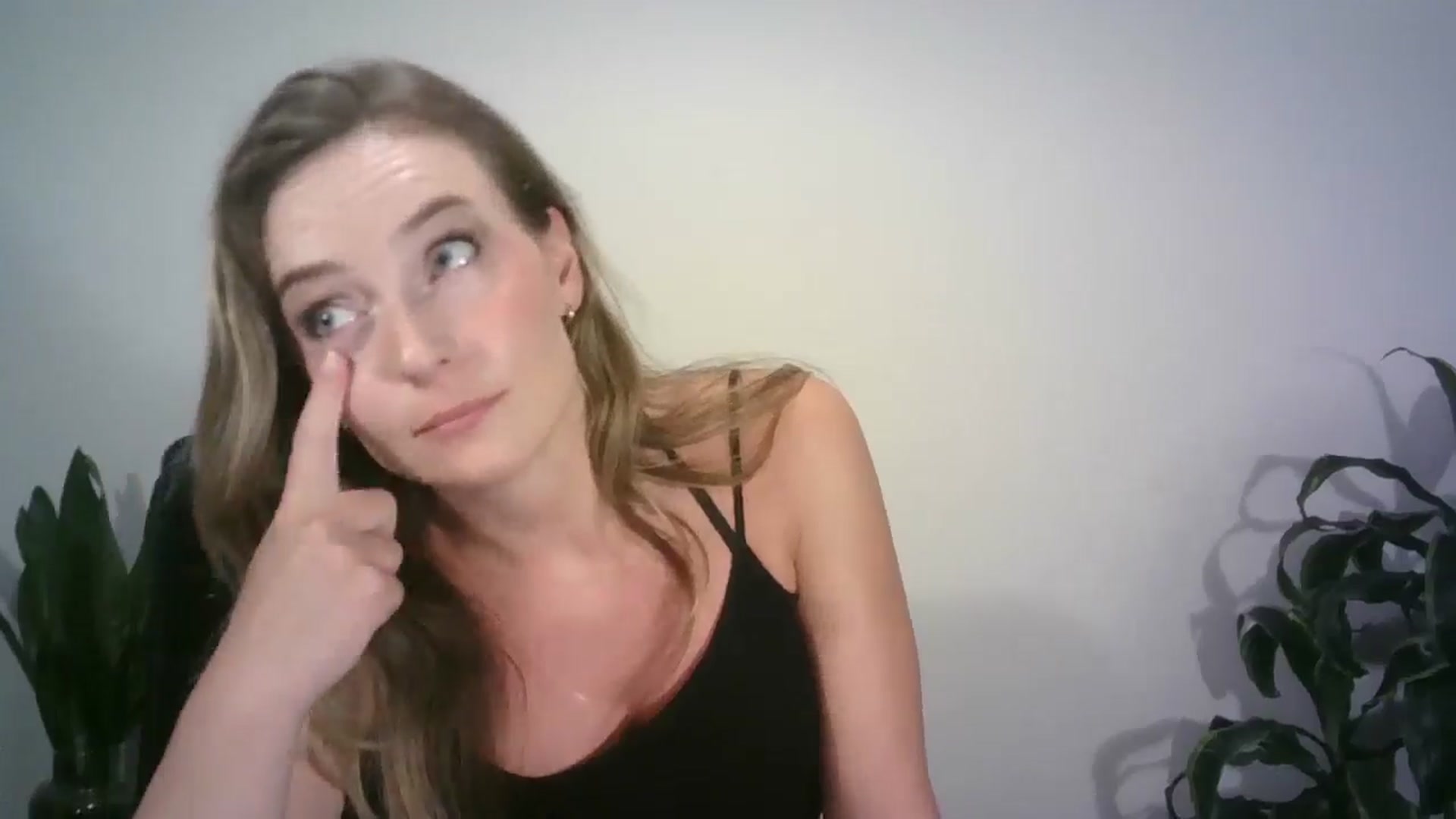 Gallery image thumbnail from Ana_Alexis's myfreecams stream on, 07/22/2024, 20:09 image 17 of 20