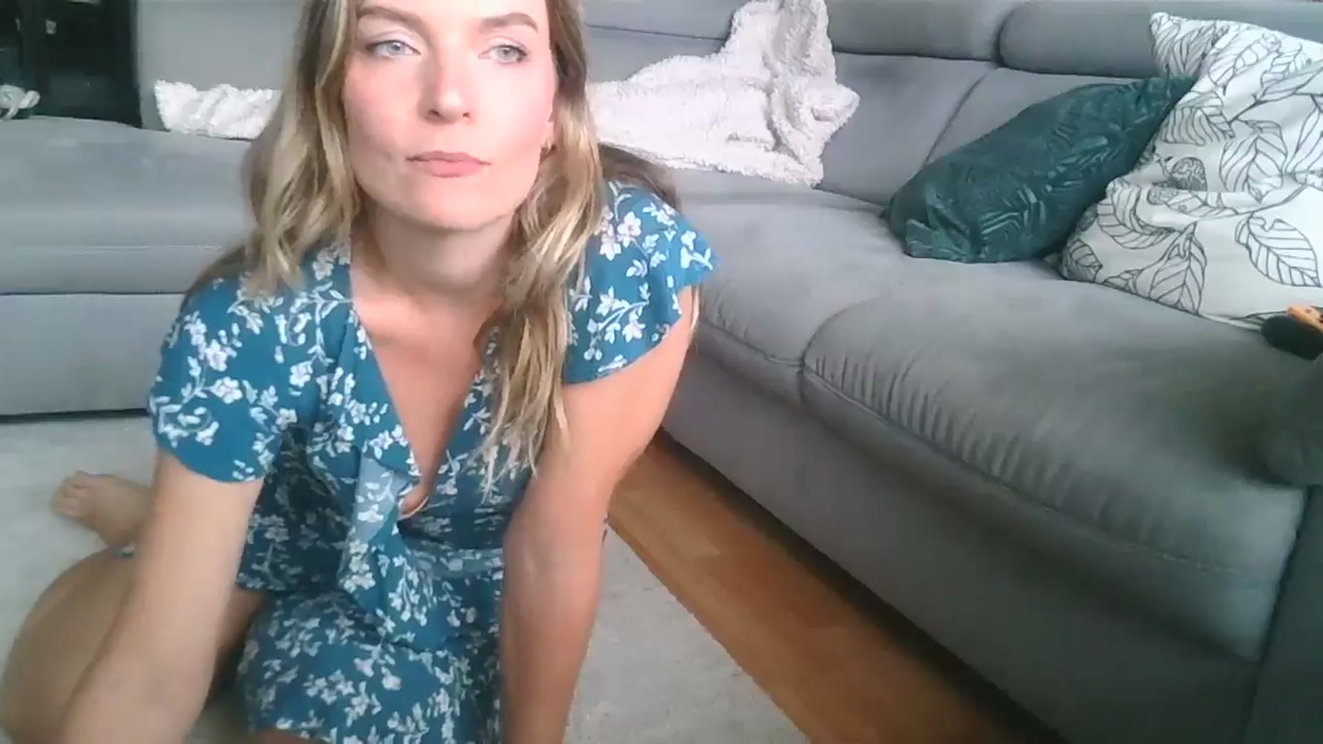Gallery image thumbnail from Ana_Alexis's myfreecams stream on, 07/25/2024, 17:36 image 18 of 20