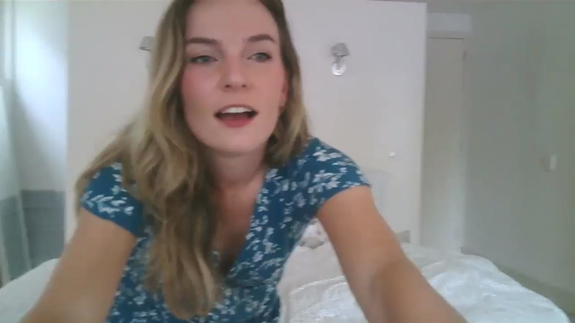 Gallery image thumbnail from Ana_Alexis's myfreecams stream on, 08/01/2024, 14:40 image 1 of 20