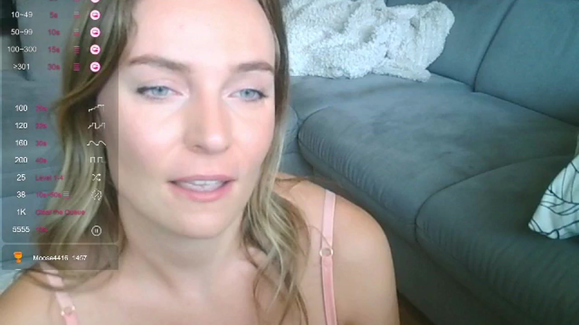 Gallery image thumbnail from Ana_Alexis's myfreecams stream on, 08/08/2024, 10:38 image 19 of 20