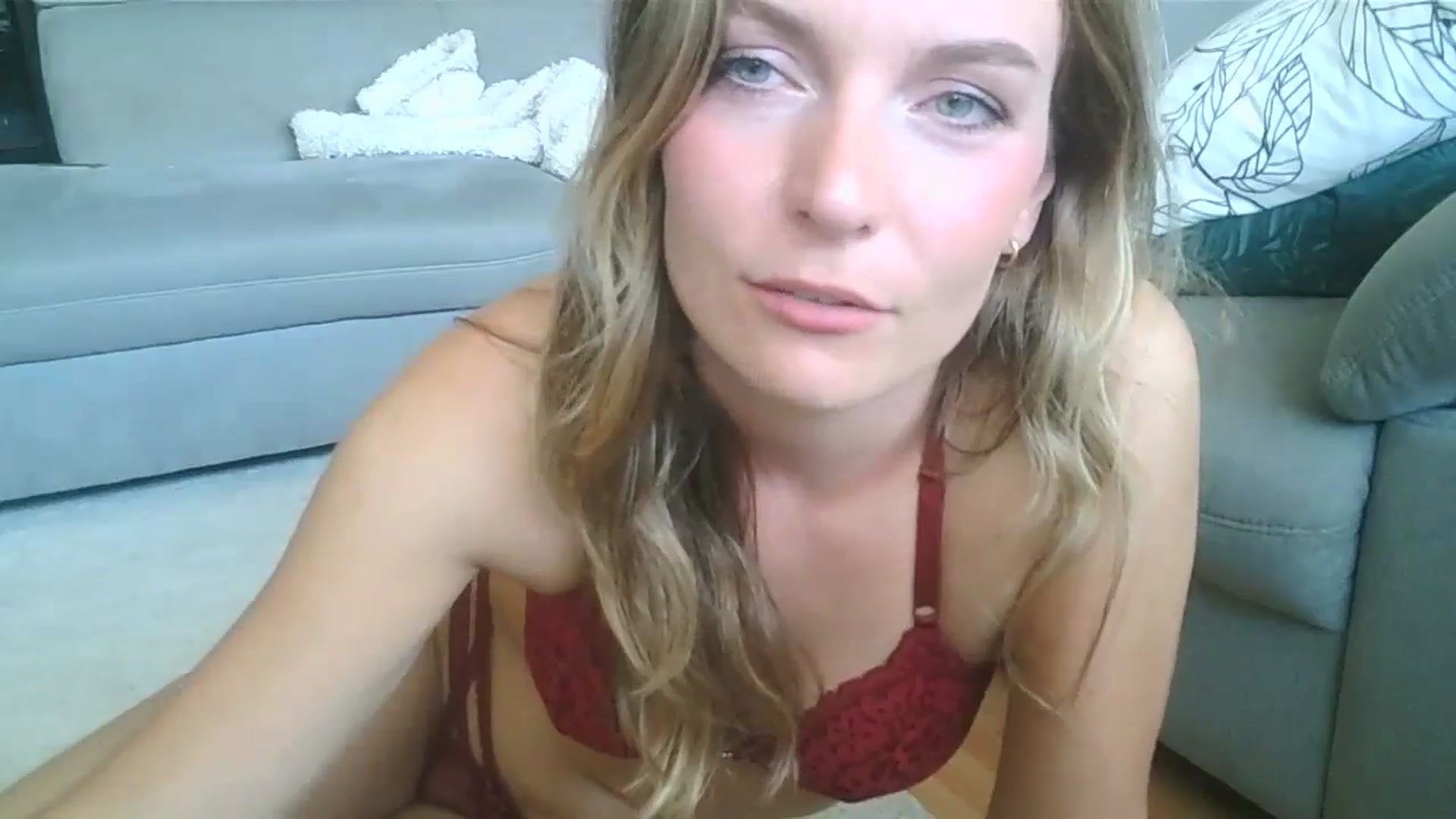 Gallery image thumbnail from Ana_Alexis's myfreecams stream on, 08/13/2024, 11:44 image 8 of 20
