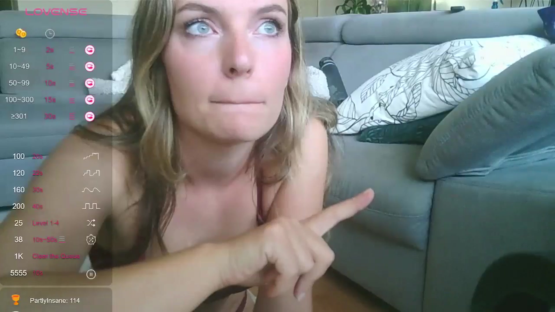 Gallery image thumbnail from Ana_Alexis's myfreecams stream on, 08/13/2024, 14:20 image 5 of 20