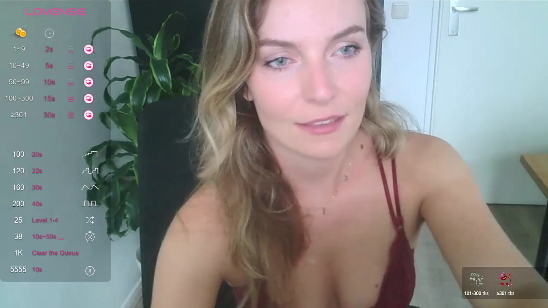 Gallery image thumbnail from Ana_Alexis's myfreecams stream on, 08/16/2024, 17:18 image 5 of 20