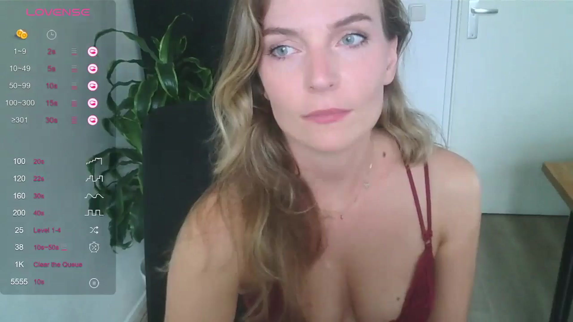 Gallery image thumbnail from Ana_Alexis's myfreecams stream on, 08/16/2024, 17:18 image 2 of 20