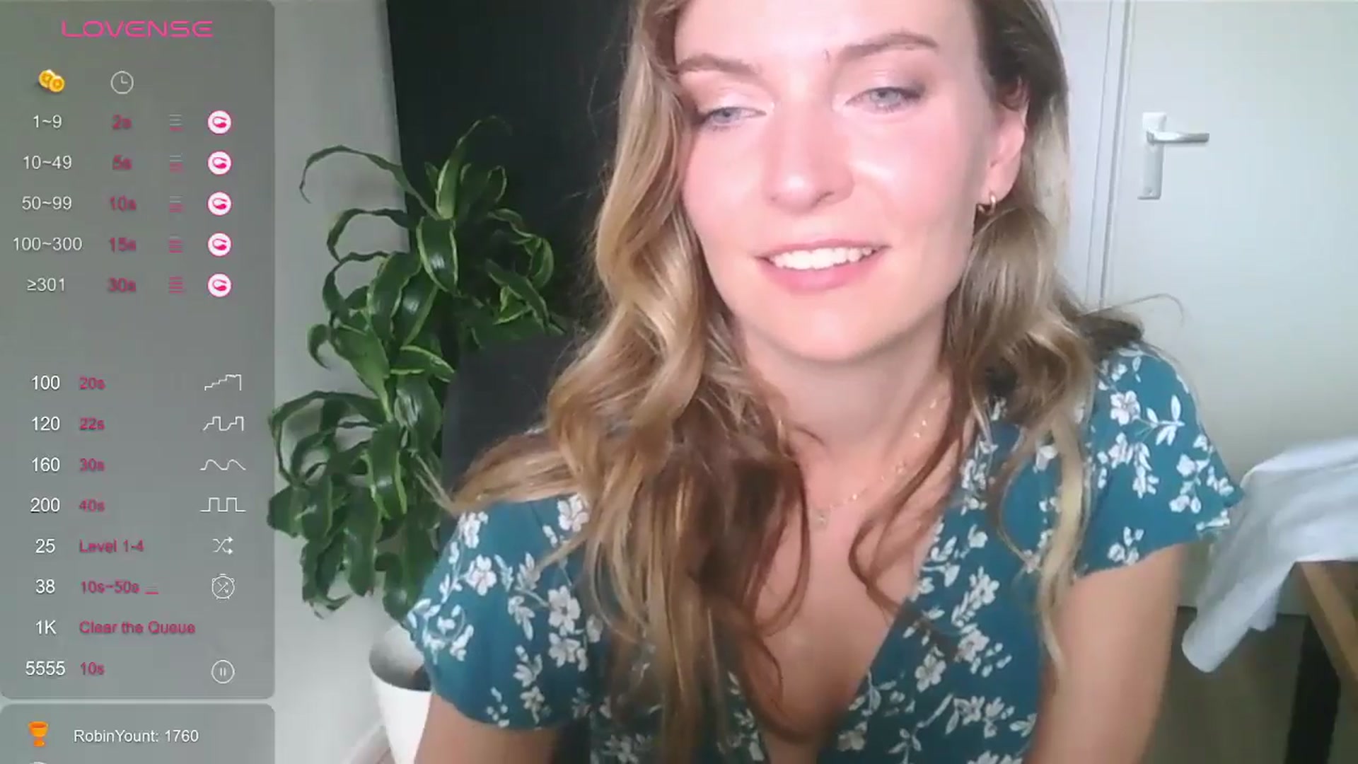 Gallery image thumbnail from Ana_Alexis's myfreecams stream on, 08/17/2024, 15:49 image 15 of 20