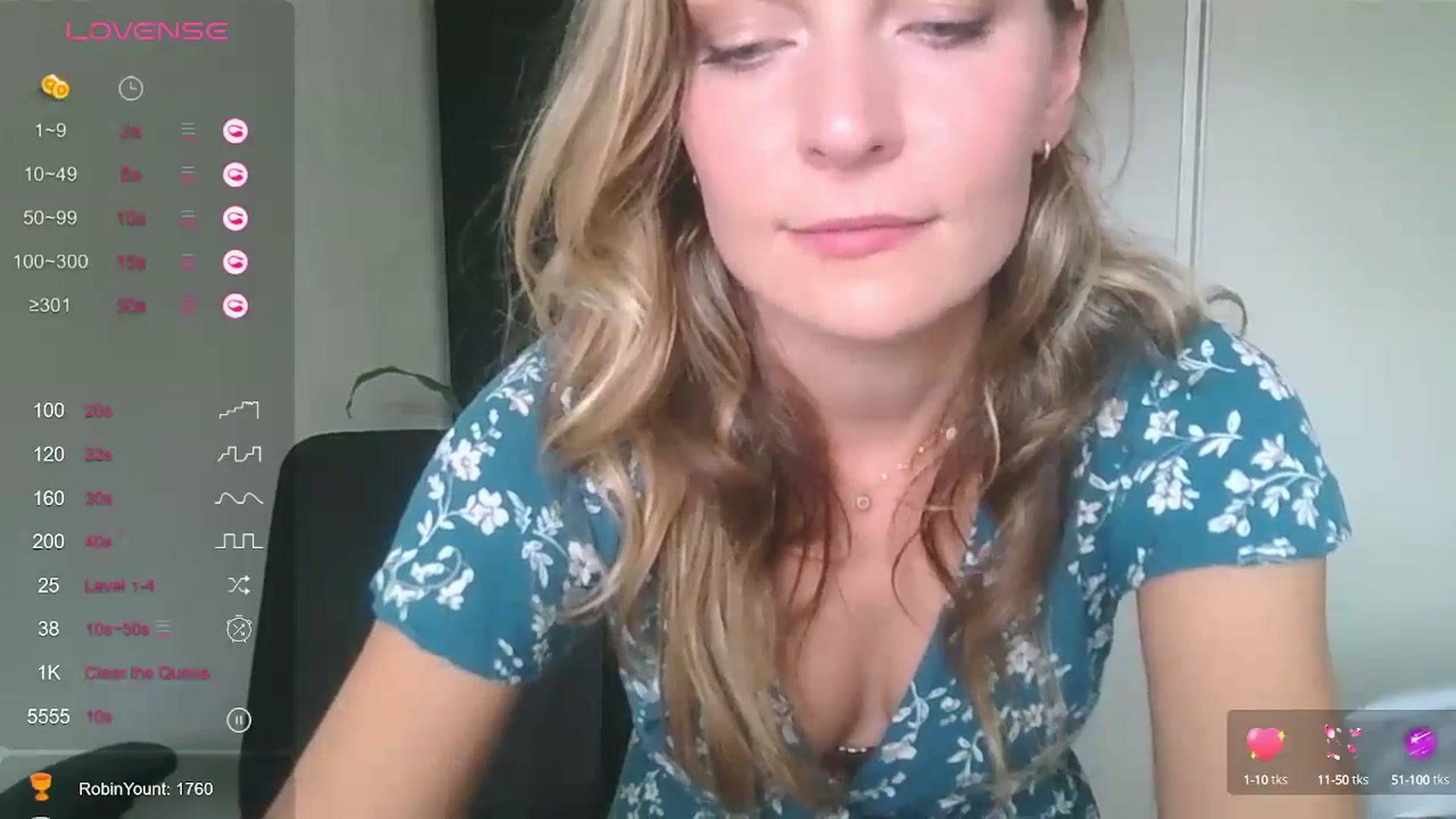 Gallery image thumbnail from Ana_Alexis's myfreecams stream on, 08/17/2024, 15:49 image 7 of 20