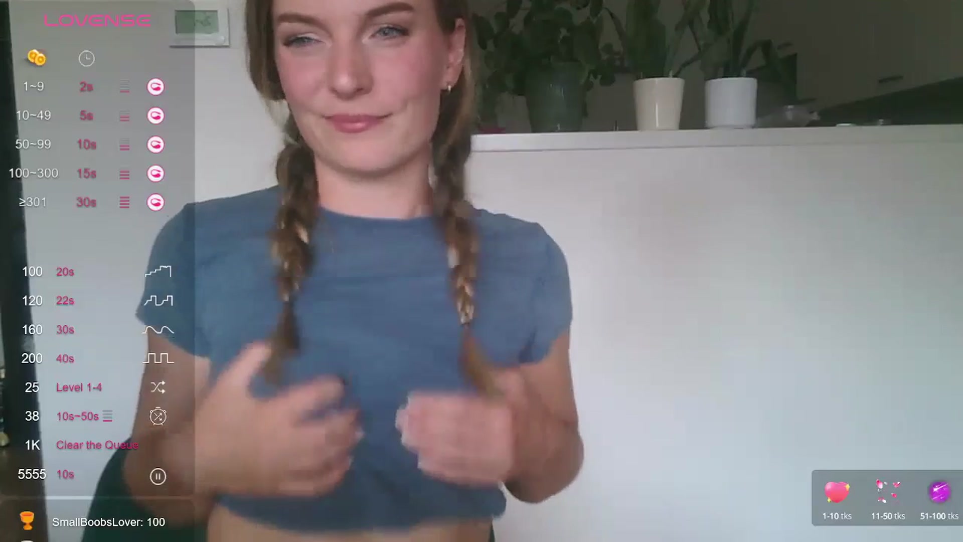 Gallery image thumbnail from Ana_Alexis's myfreecams stream on, 08/21/2024, 18:24 image 13 of 20