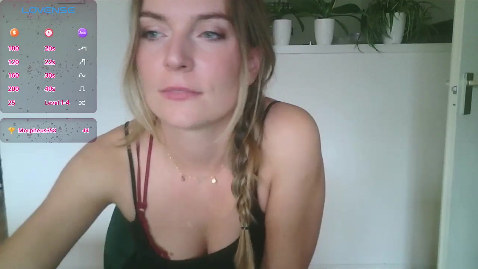 Gallery image thumbnail from Ana_Alexis's myfreecams stream on, 08/24/2024, 18:00 image 4 of 20