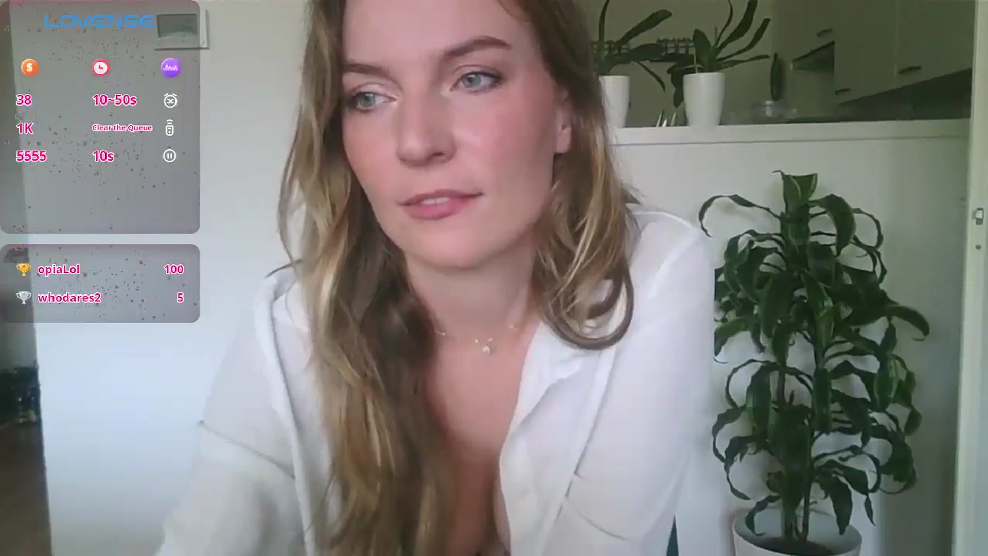 Gallery image thumbnail from Ana_Alexis's myfreecams stream on, 08/29/2024, 11:21 image 18 of 20