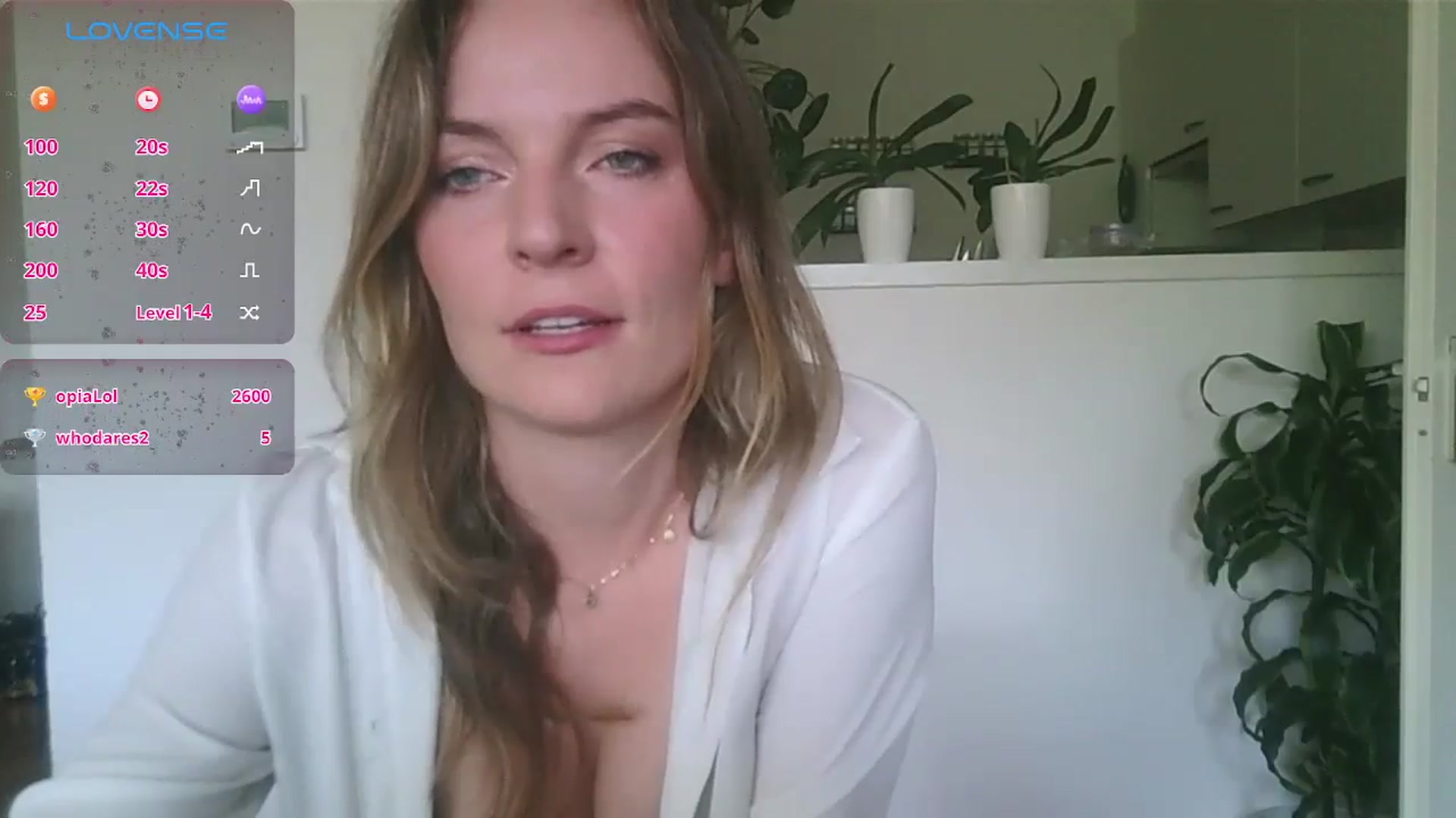 Gallery image thumbnail from Ana_Alexis's myfreecams stream on, 08/29/2024, 12:40 image 3 of 20