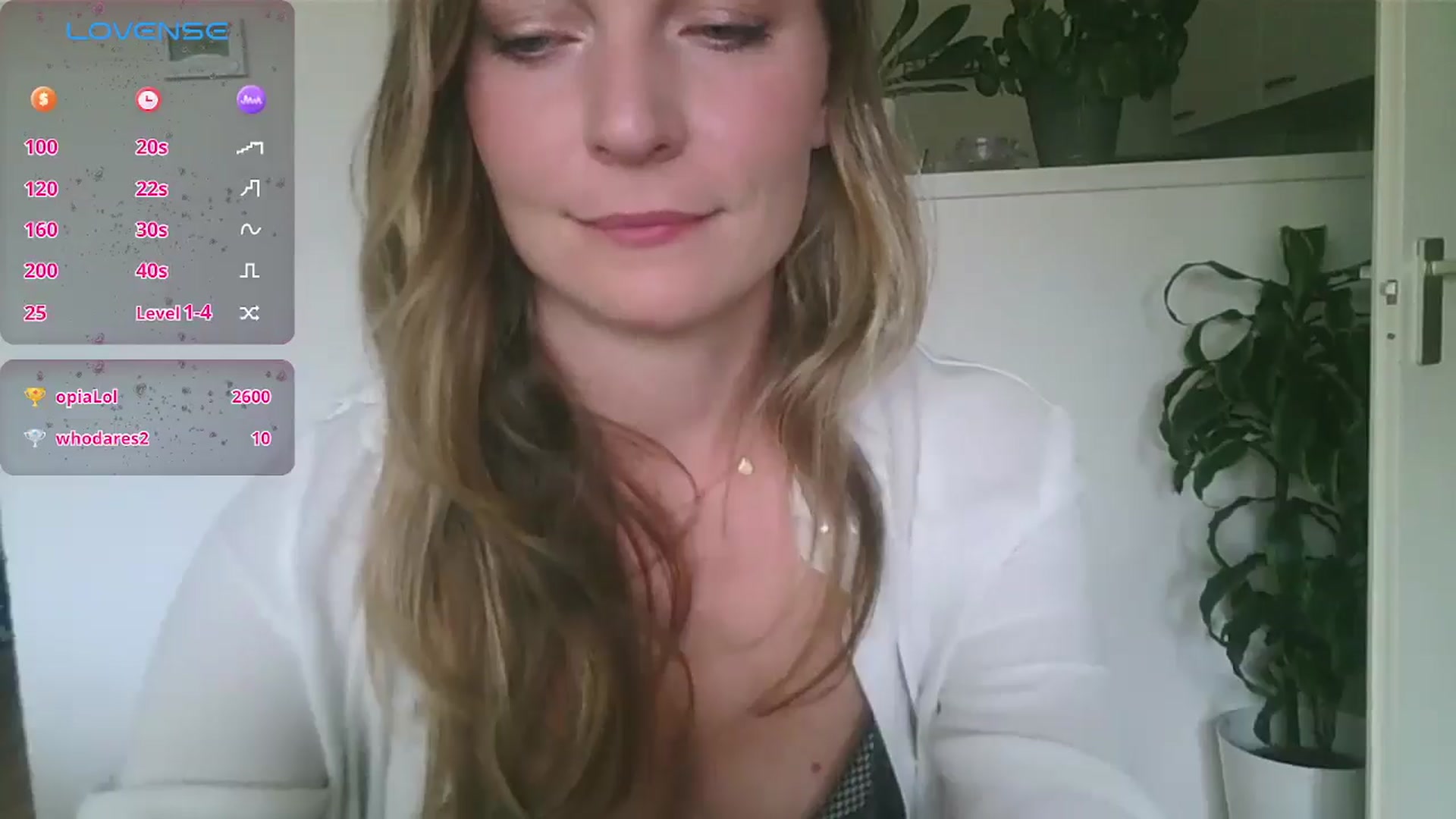 Gallery image thumbnail from Ana_Alexis's myfreecams stream on, 08/29/2024, 12:40 image 17 of 20