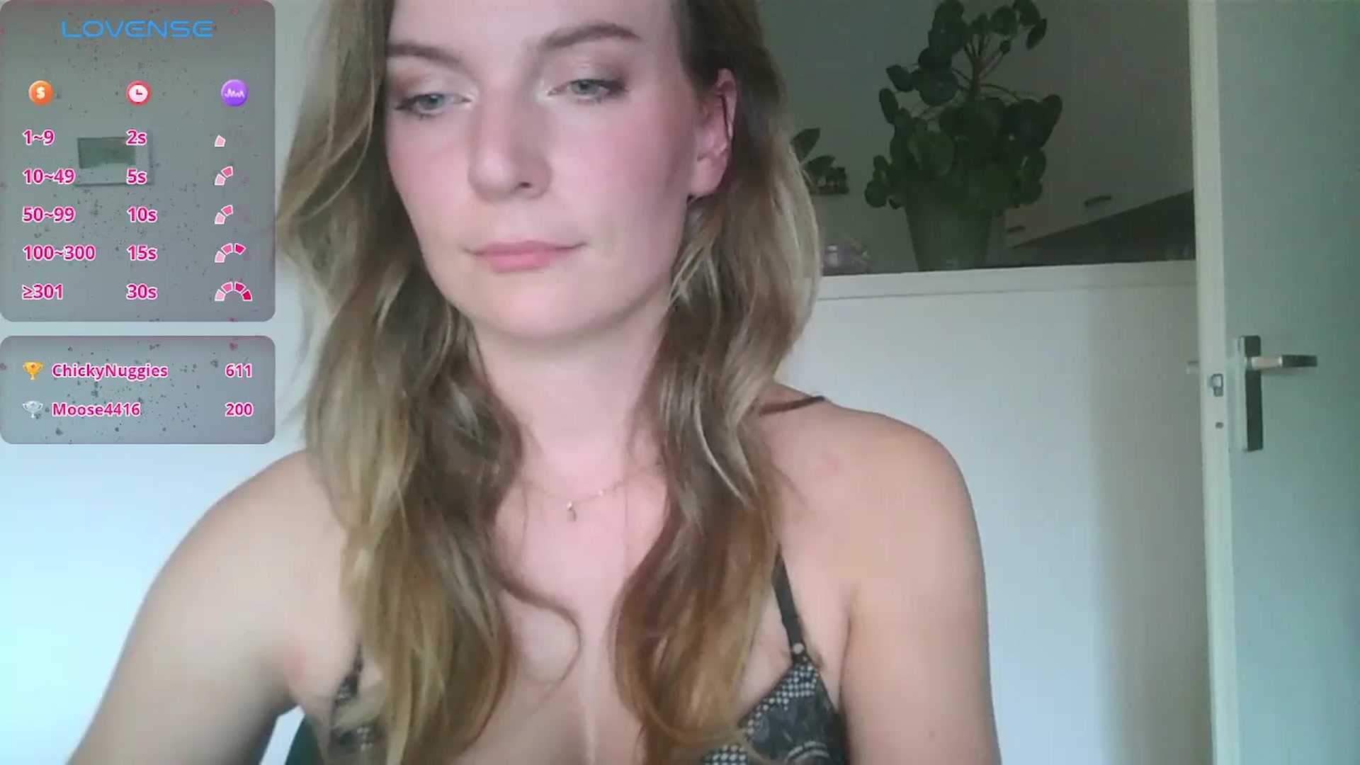 Gallery image thumbnail from Ana_Alexis's myfreecams stream on, 08/29/2024, 17:47 image 19 of 20