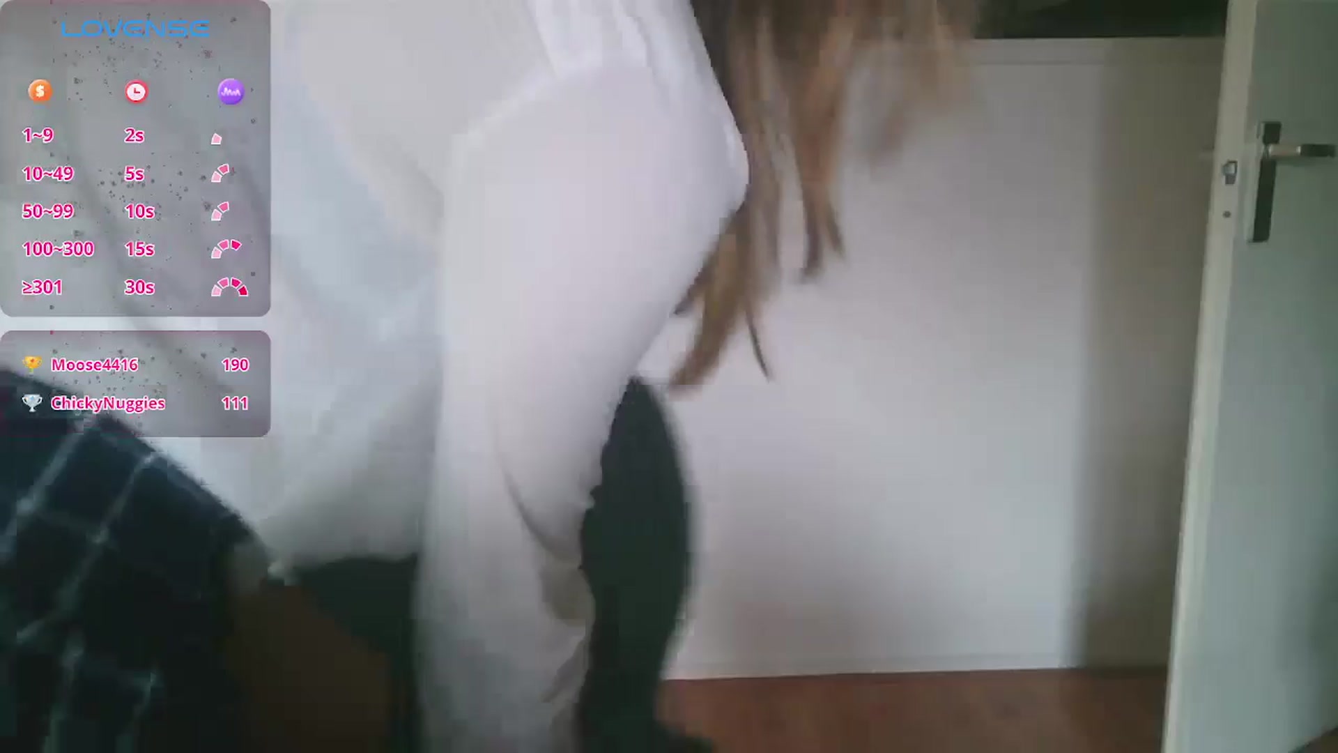 Gallery image thumbnail from Ana_Alexis's myfreecams stream on, 08/29/2024, 17:47 image 9 of 20