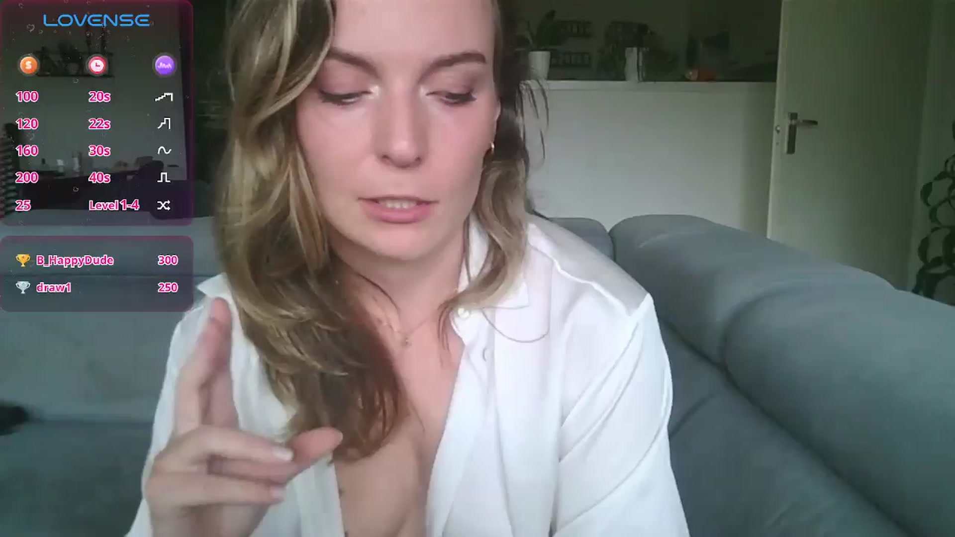 Gallery image thumbnail from Ana_Alexis's myfreecams stream on, 09/04/2024, 13:18 image 1 of 20