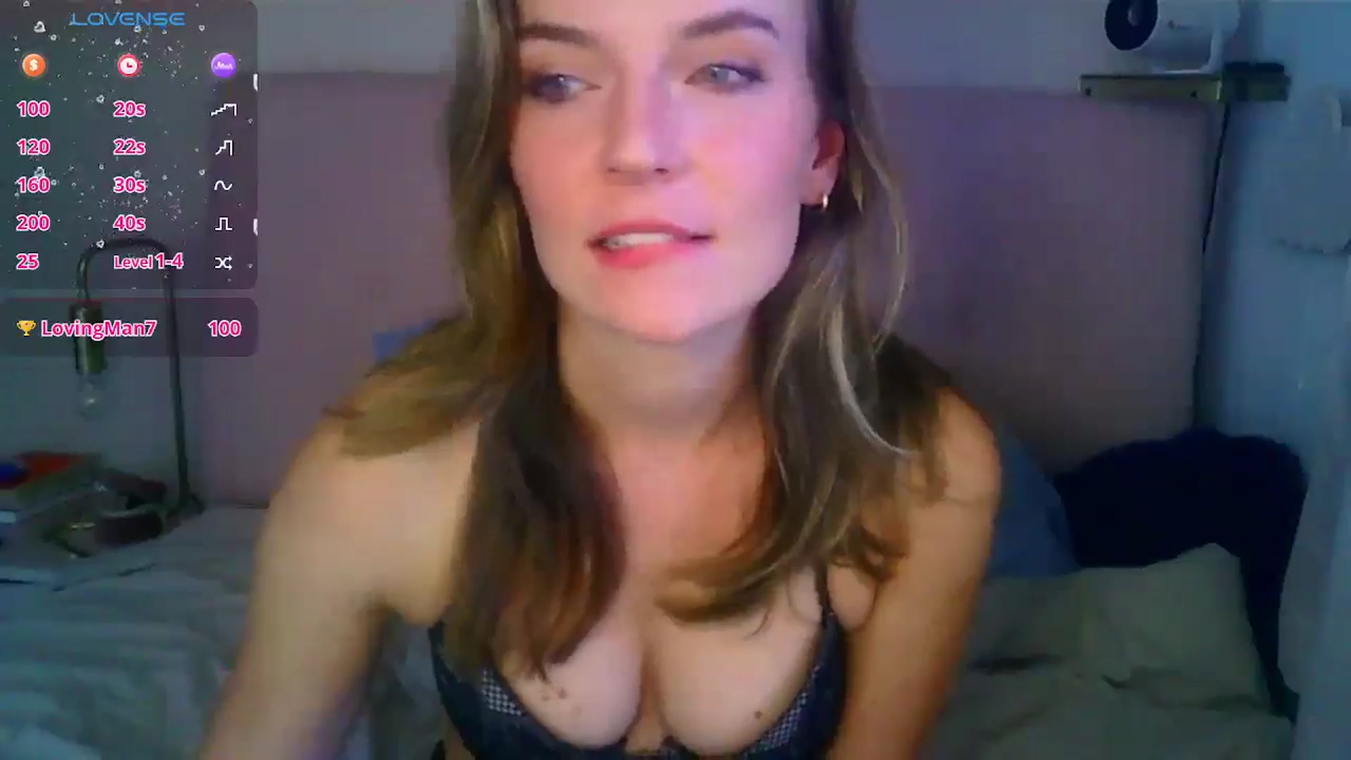 Gallery image thumbnail from Ana_Alexis's myfreecams stream on, 09/14/2024, 17:34 image 16 of 20