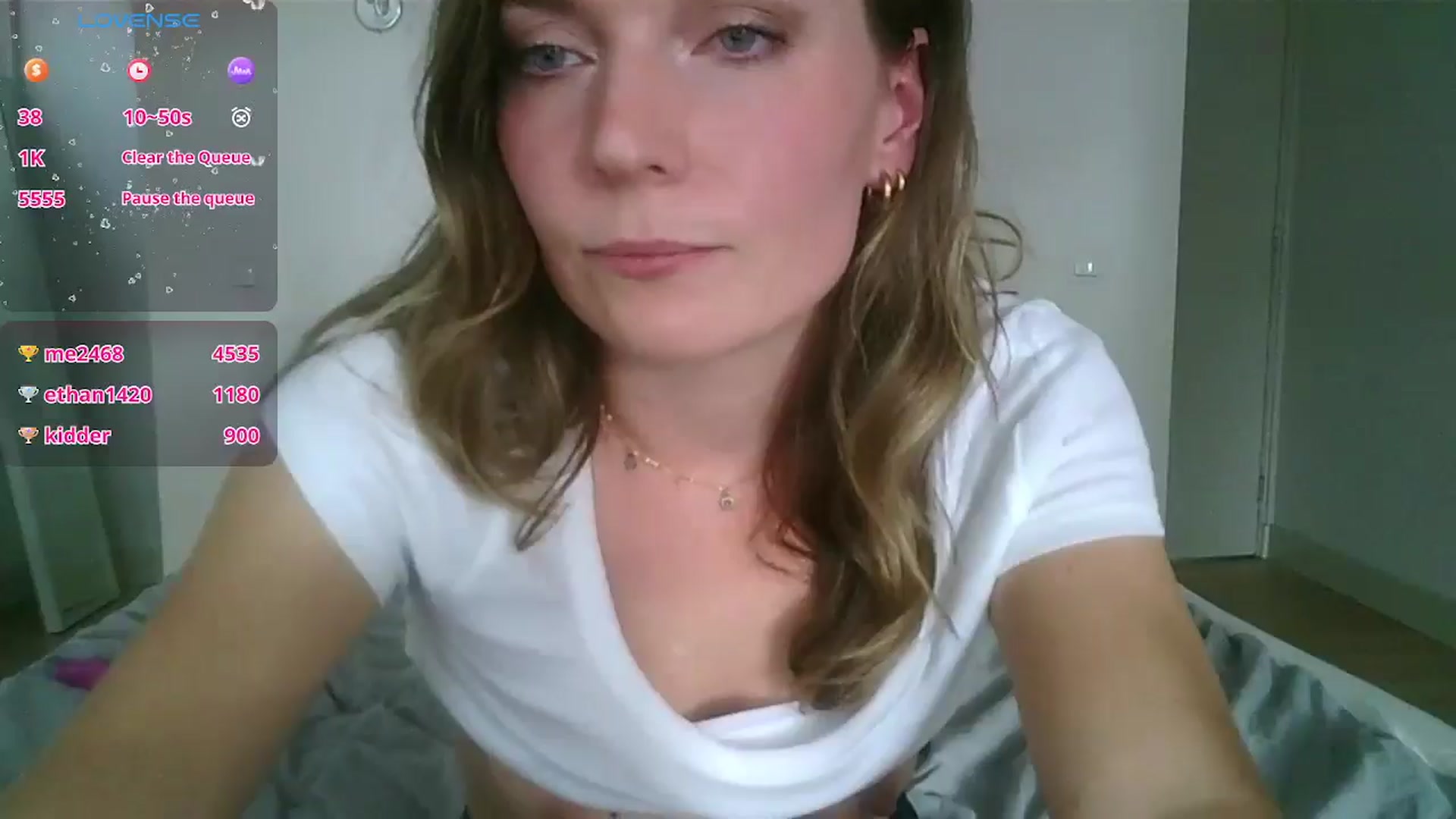 Gallery image thumbnail from Ana_Alexis's myfreecams stream on, 09/25/2024, 13:39 image 19 of 20