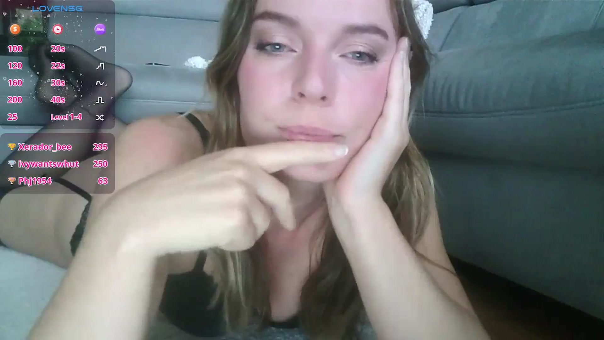 Gallery image thumbnail from Ana_Alexis's myfreecams stream on, 09/27/2024, 15:23 image 3 of 20