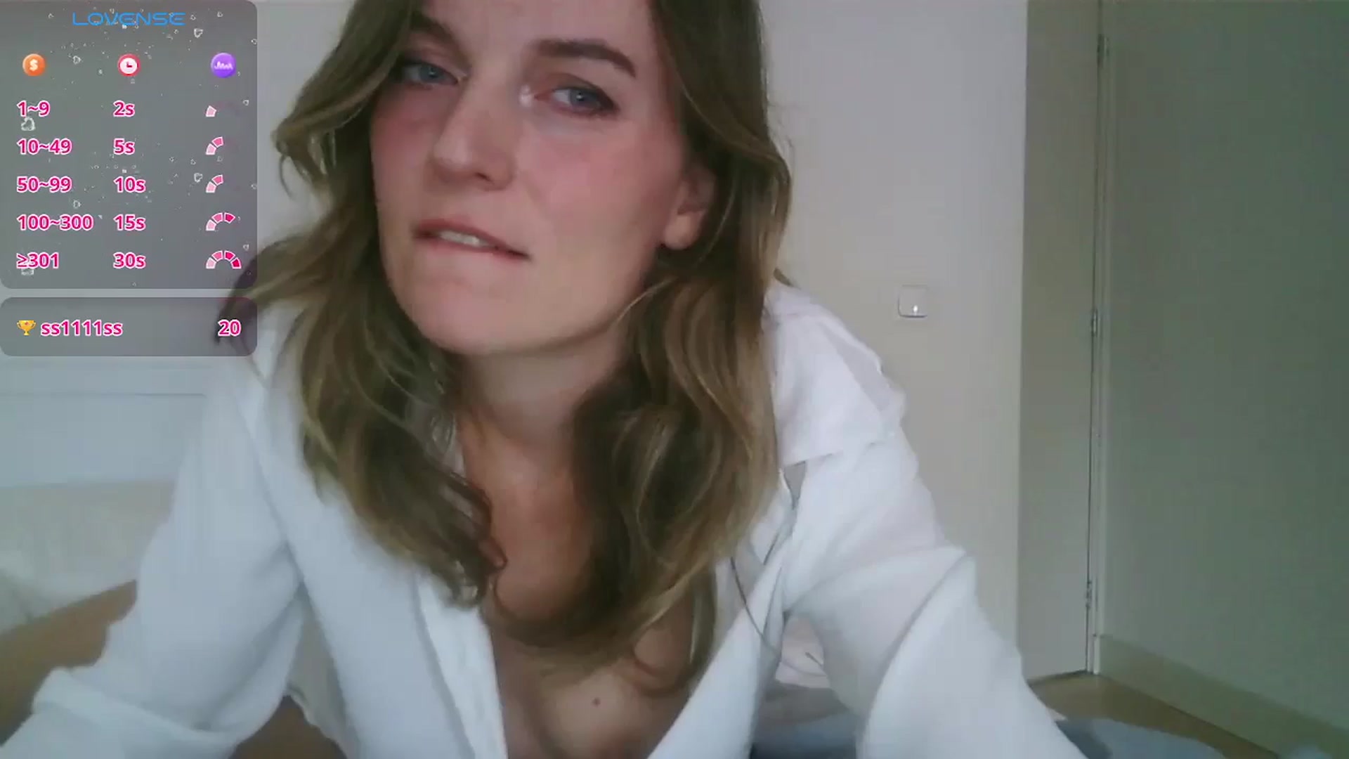 Gallery image thumbnail from Ana_Alexis's myfreecams stream on, 10/02/2024, 12:22 image 5 of 20