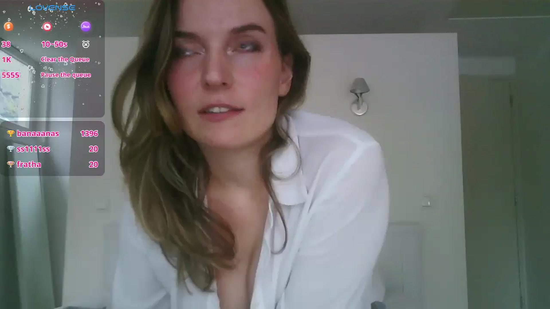 Gallery image thumbnail from Ana_Alexis's myfreecams stream on, 10/02/2024, 12:22 image 17 of 20