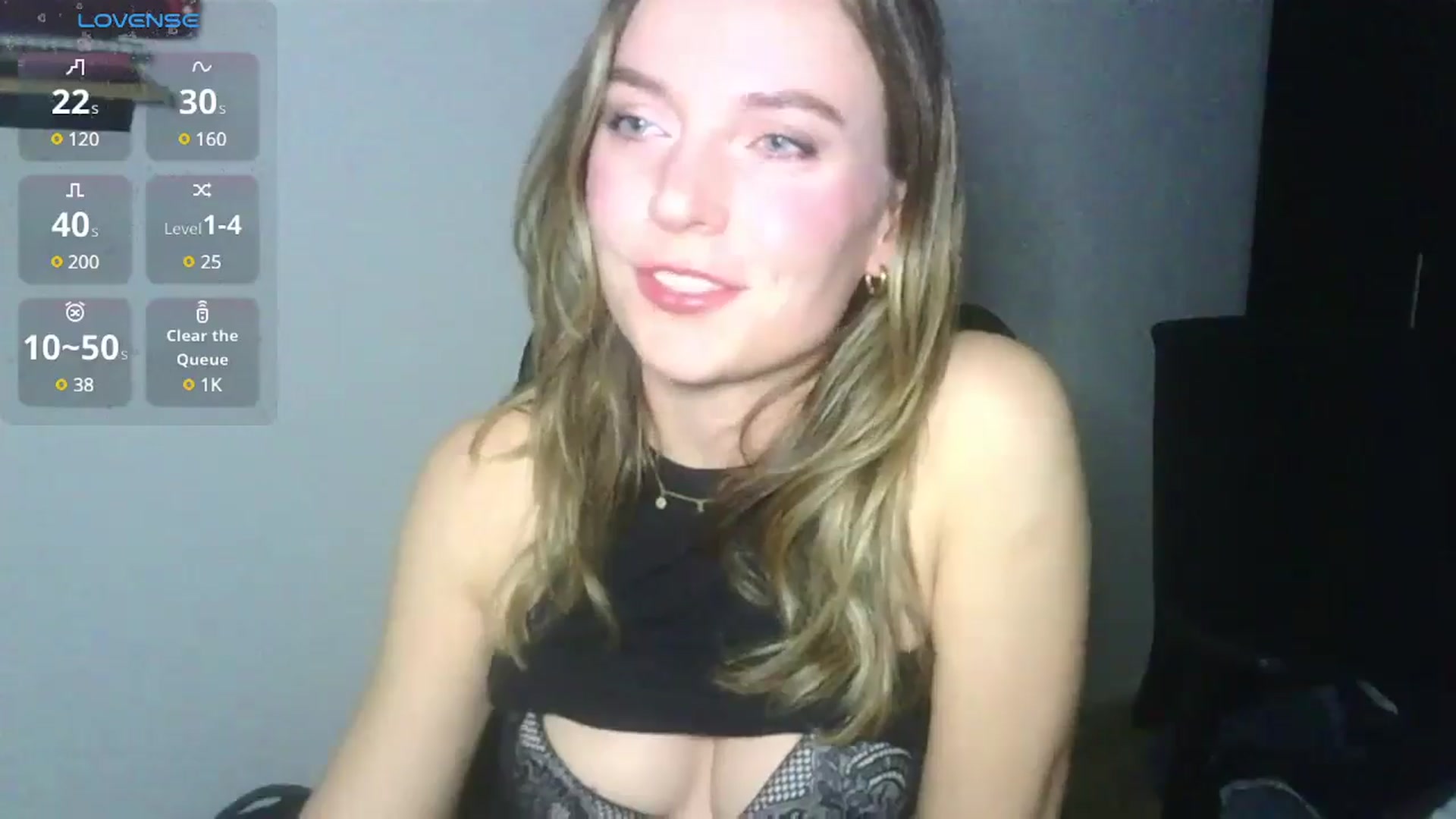 Gallery image thumbnail from Ana_Alexis's myfreecams stream on, 10/04/2024, 20:41 image 4 of 20