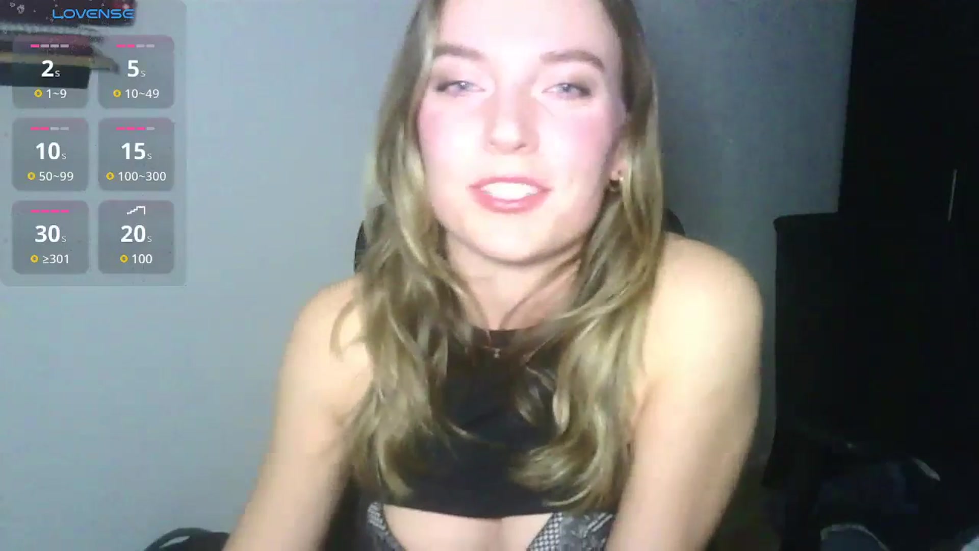 Gallery image thumbnail from Ana_Alexis's myfreecams stream on, 10/04/2024, 20:41 image 5 of 20