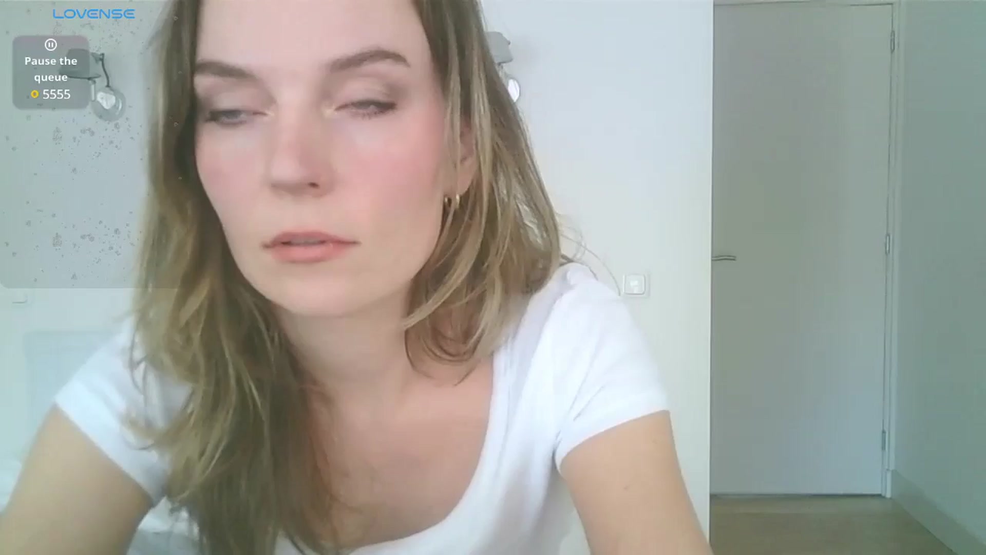 Gallery image thumbnail from Ana_Alexis's myfreecams stream on, 10/10/2024, 13:35 image 1 of 20