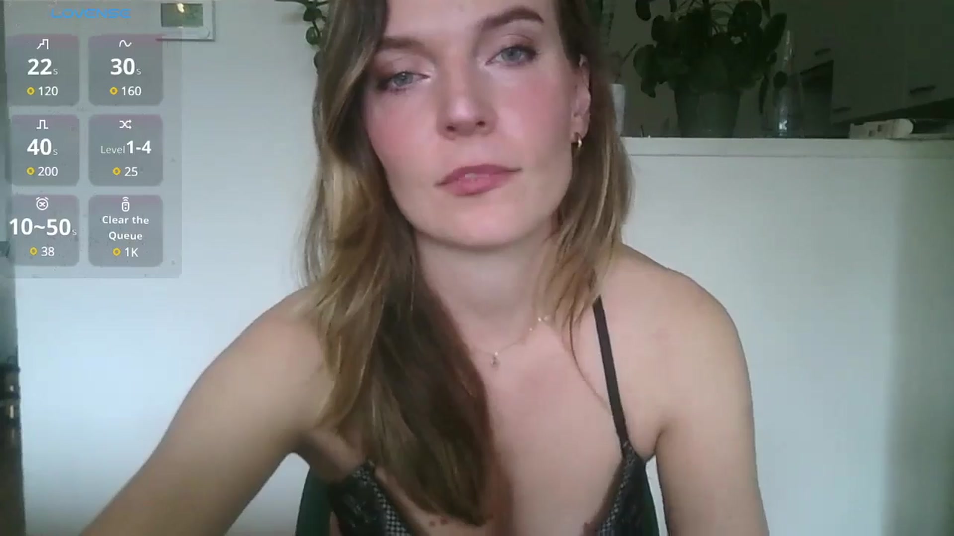 Gallery image thumbnail from Ana_Alexis's myfreecams stream on, 10/16/2024, 13:03 image 13 of 20