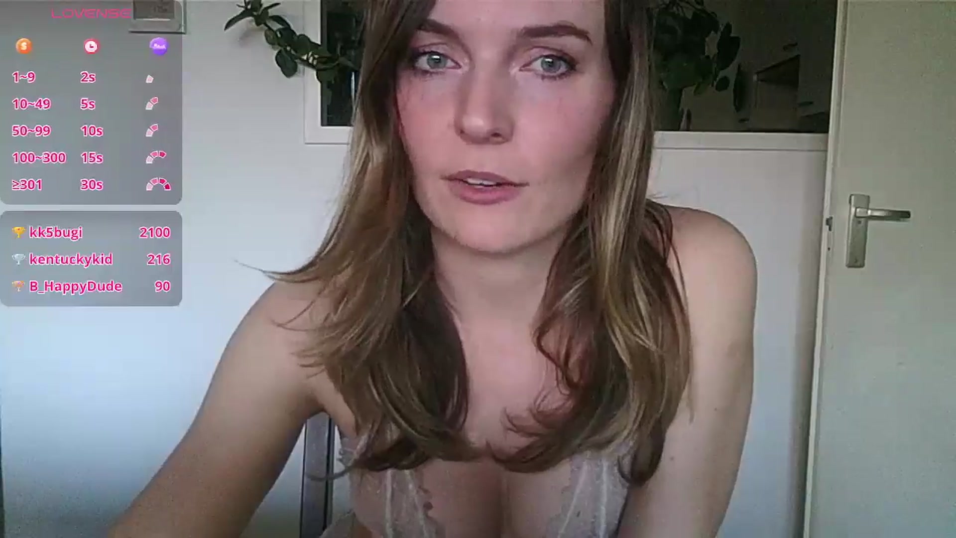 Gallery image thumbnail from Ana_Alexis's myfreecams stream on, 11/04/2024, 13:43 image 19 of 20