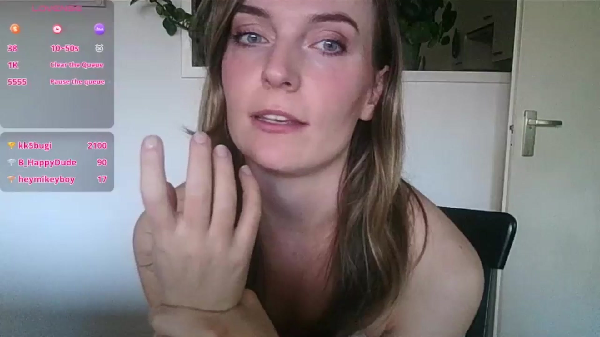 Gallery image thumbnail from Ana_Alexis's myfreecams stream on, 11/04/2024, 13:43 image 11 of 20