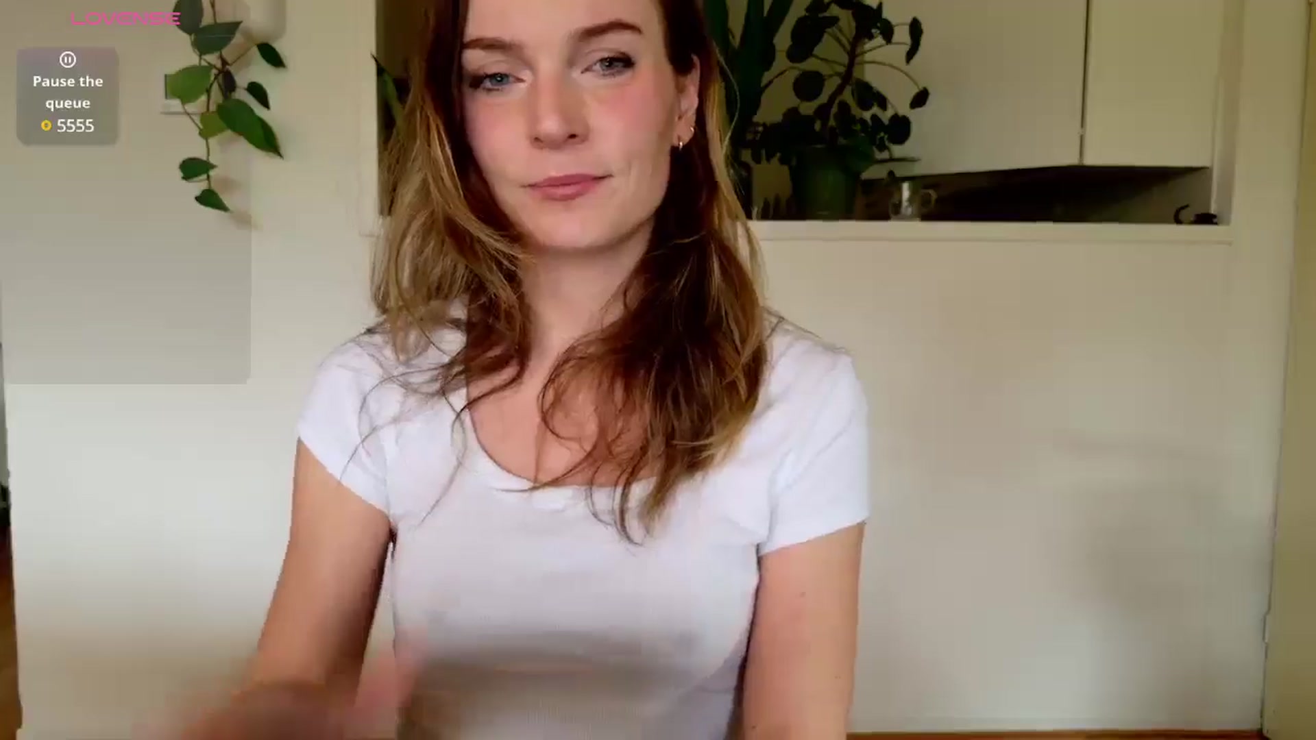 Gallery image thumbnail from Ana_Alexis's myfreecams stream on, 02/05/2025, 12:37 image 6 of 20