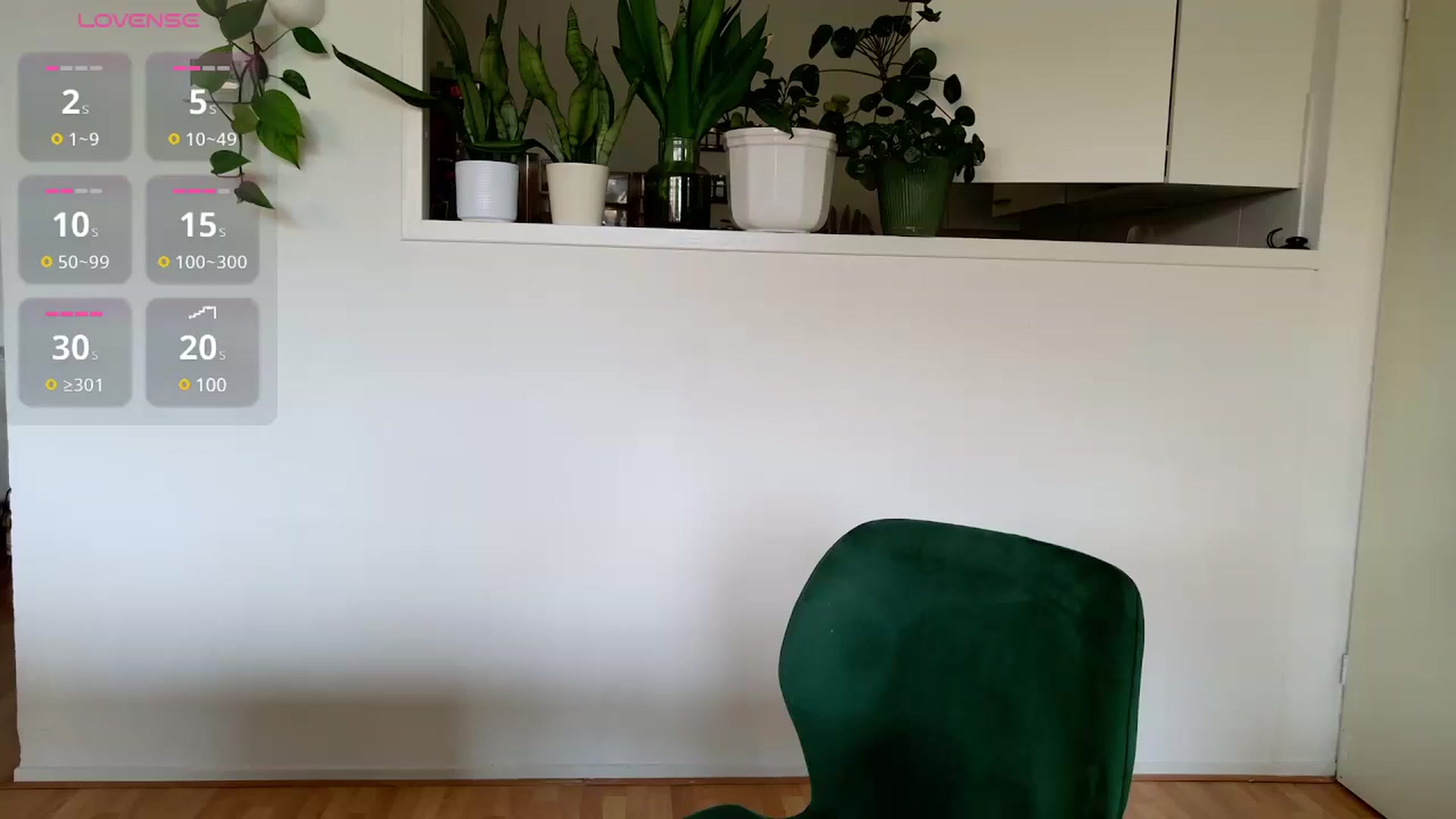Gallery image thumbnail from Ana_Alexis's myfreecams stream on, 02/19/2025, 14:32 image 4 of 20