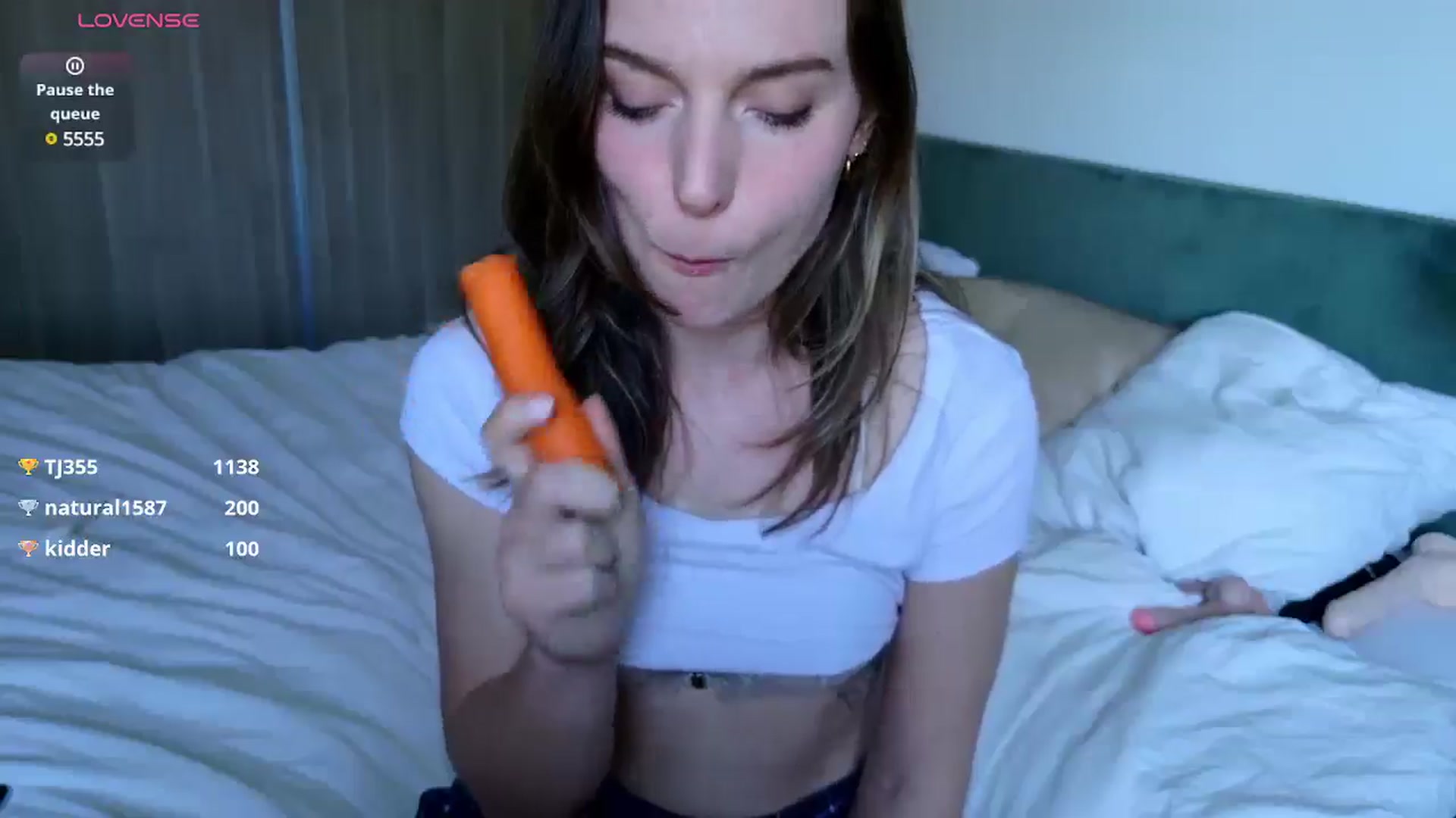 Gallery image thumbnail from Ana_Alexis's myfreecams stream on, 04/07/2025, 13:19 image 6 of 20